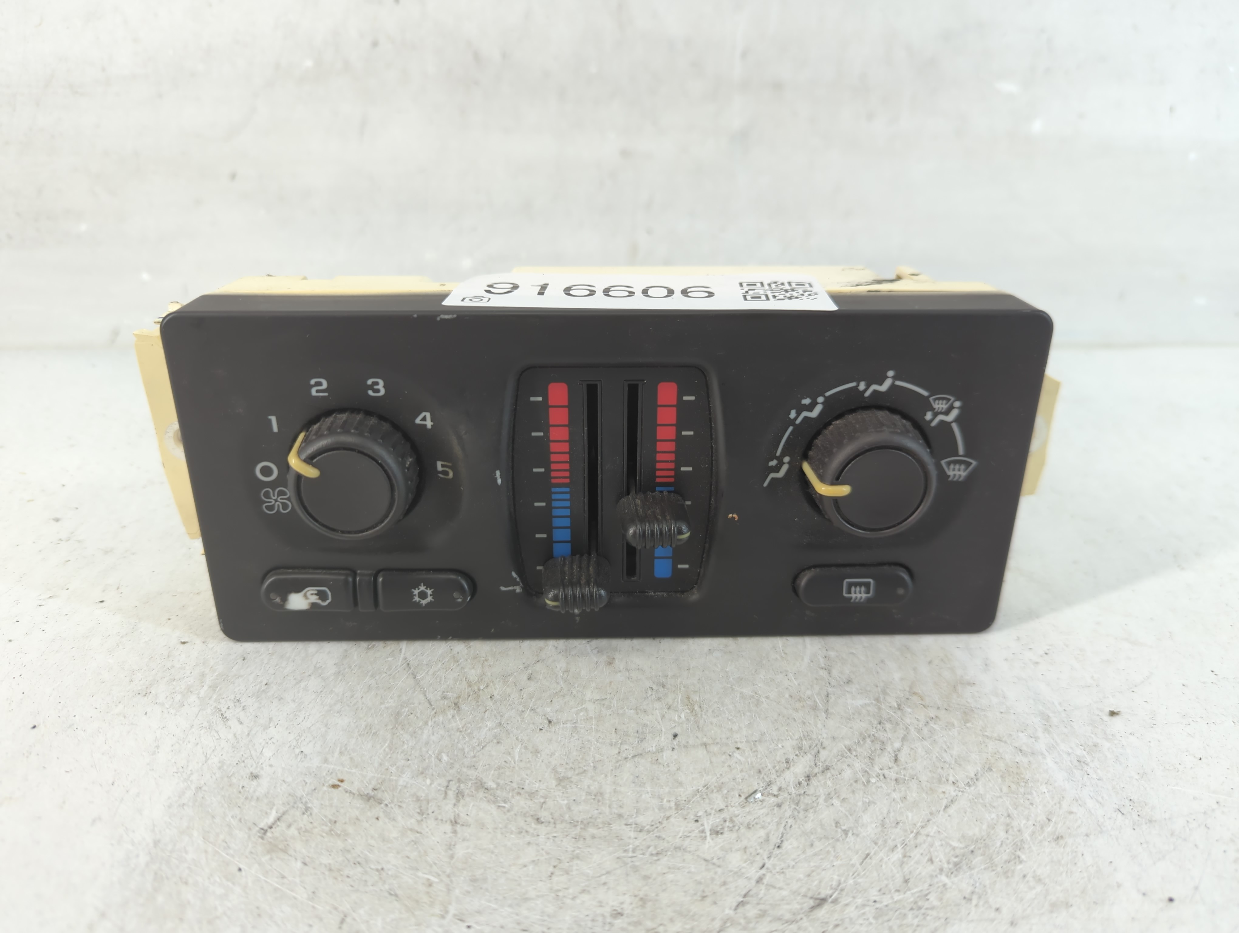 2003-2009 Chevrolet Trailblazer Ac Heater Climate Control 10395426 916606 - Oemusedautoparts1.com