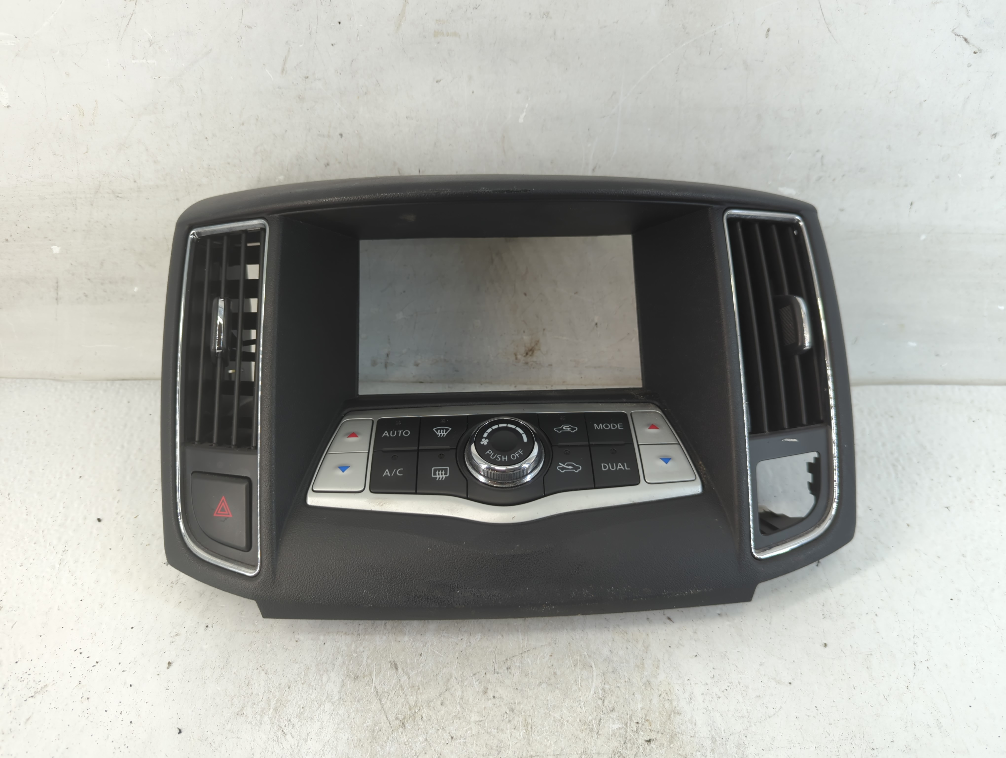 Picture of 2009-2014 Nissan Maxima Ac Heater Climate Control 27500 9n01a 916629