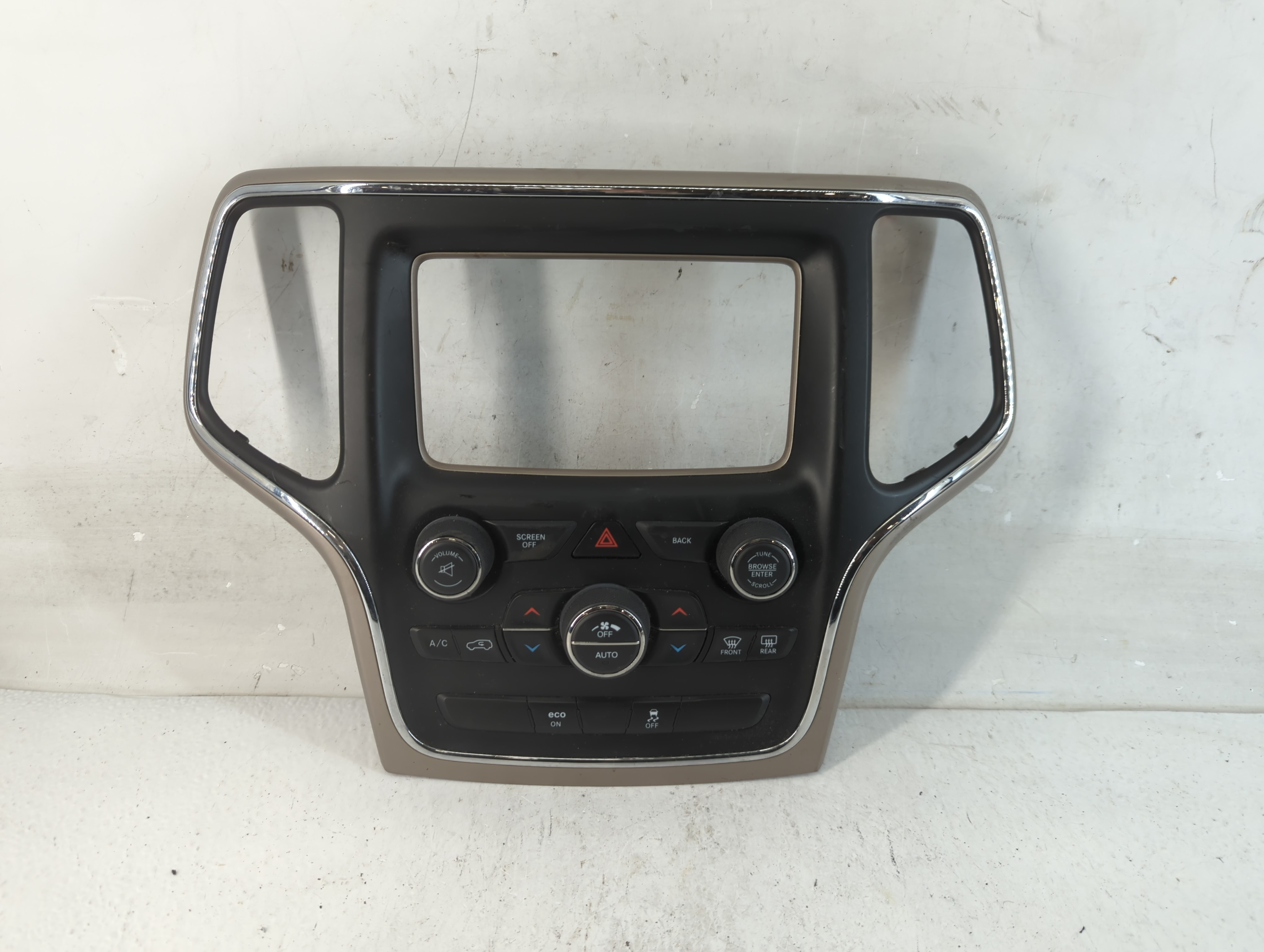 2014-2015 Jeep Grand Cherokee Ac Heater Climate Control P05091838af 916634 - Oemusedautoparts1.com