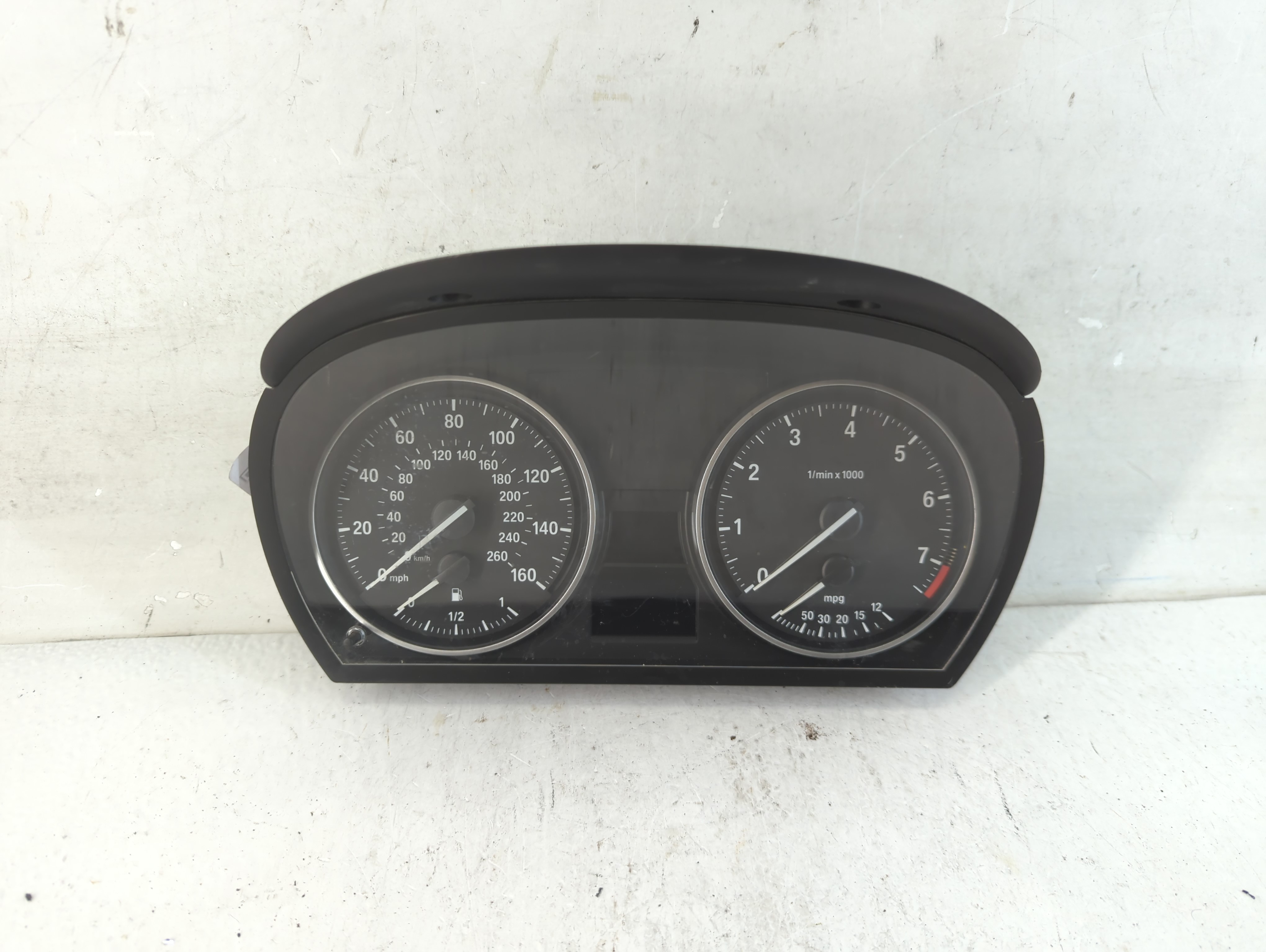 Picture of 2011-2011 Bmw 328i Speedometer Instrument Cluster Gauges 9187365-01 916643
