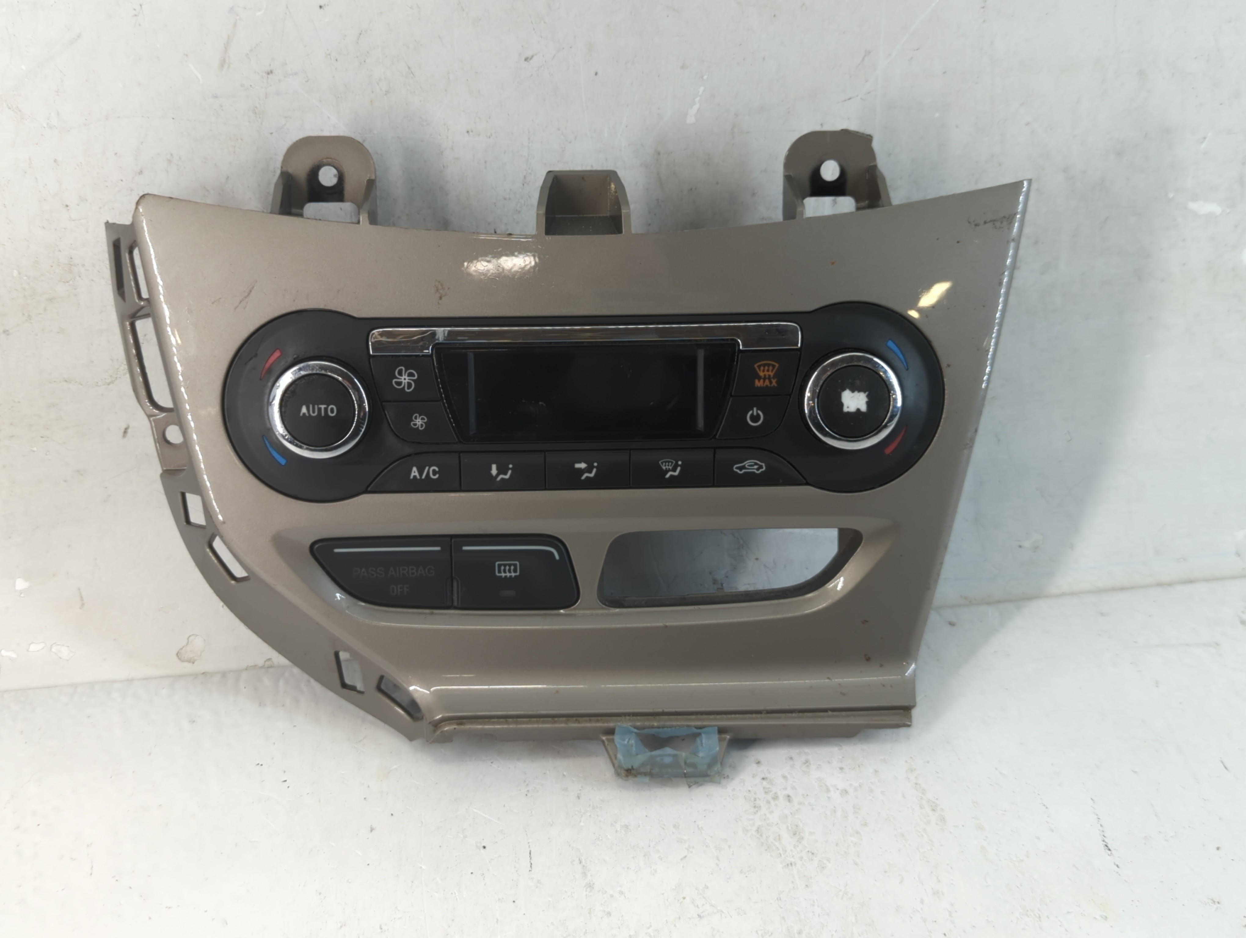 Picture of 2012-2012 Ford Focus Ac Heater Climate Control Bm5t-18c612-aj 916650