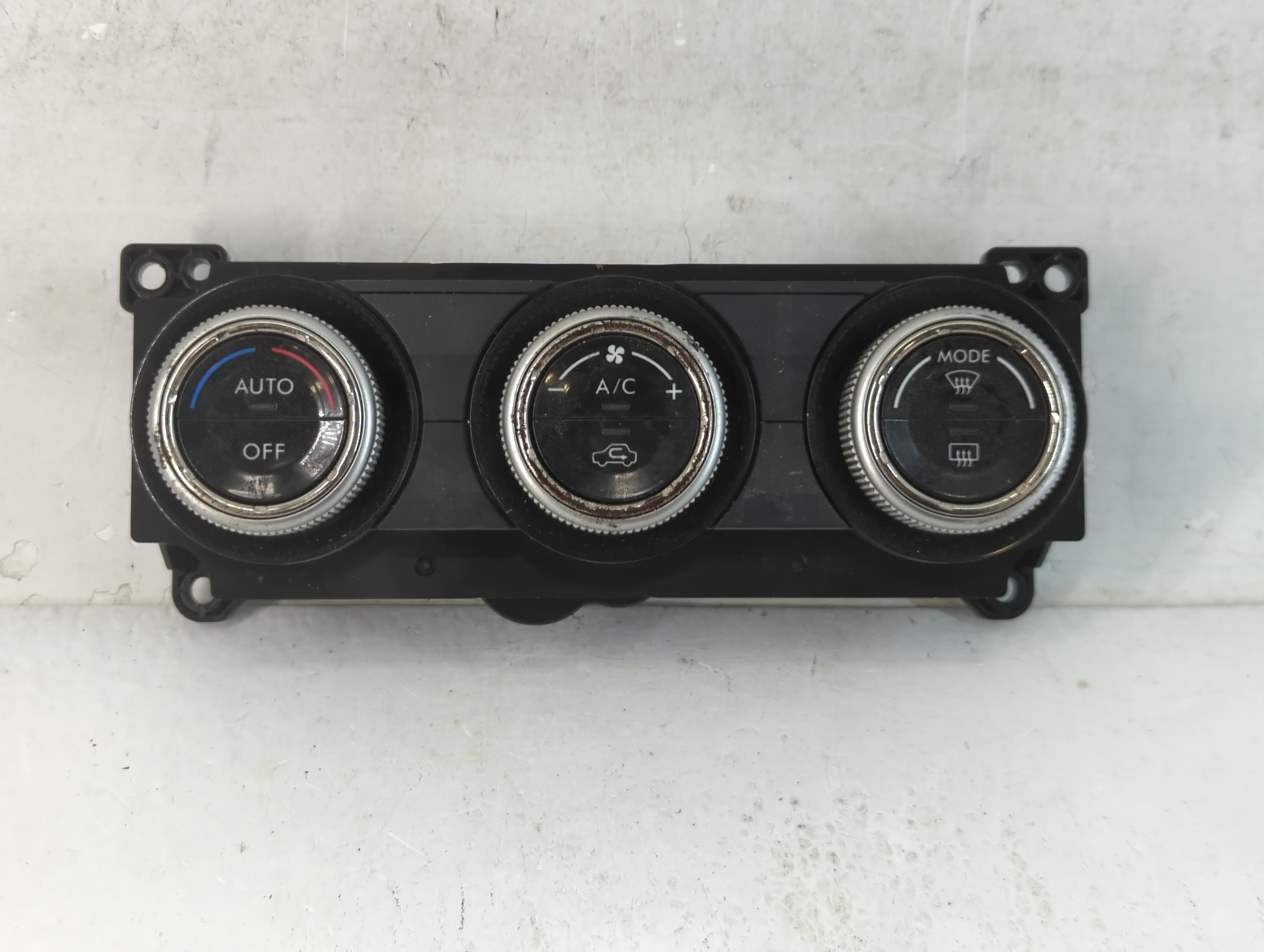 2017 Subaru Forester Ac Heater Climate Control 72311sg521 916661 - Oemusedautoparts1.com