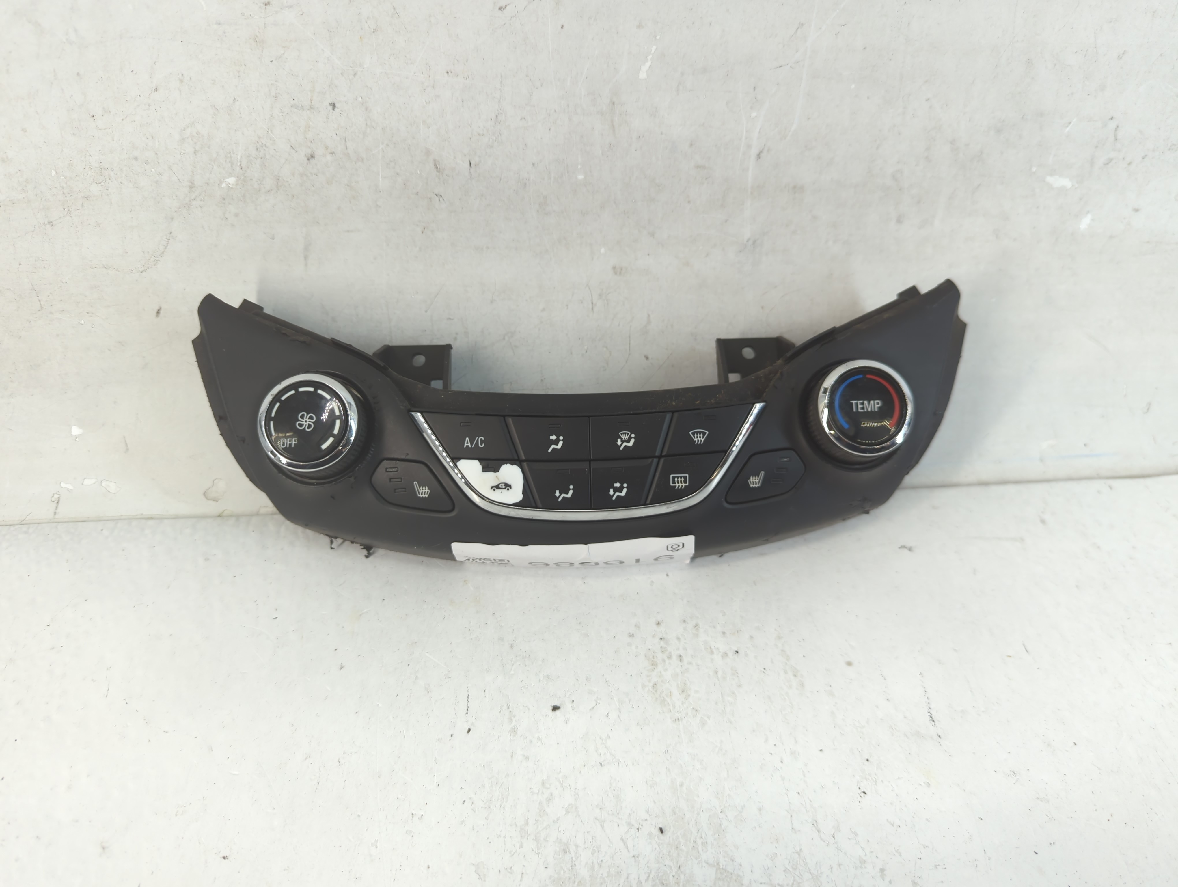 2016-2018 Chevrolet Cruze Ac Heater Climate Control 39028879 916686 - Oemusedautoparts1.com