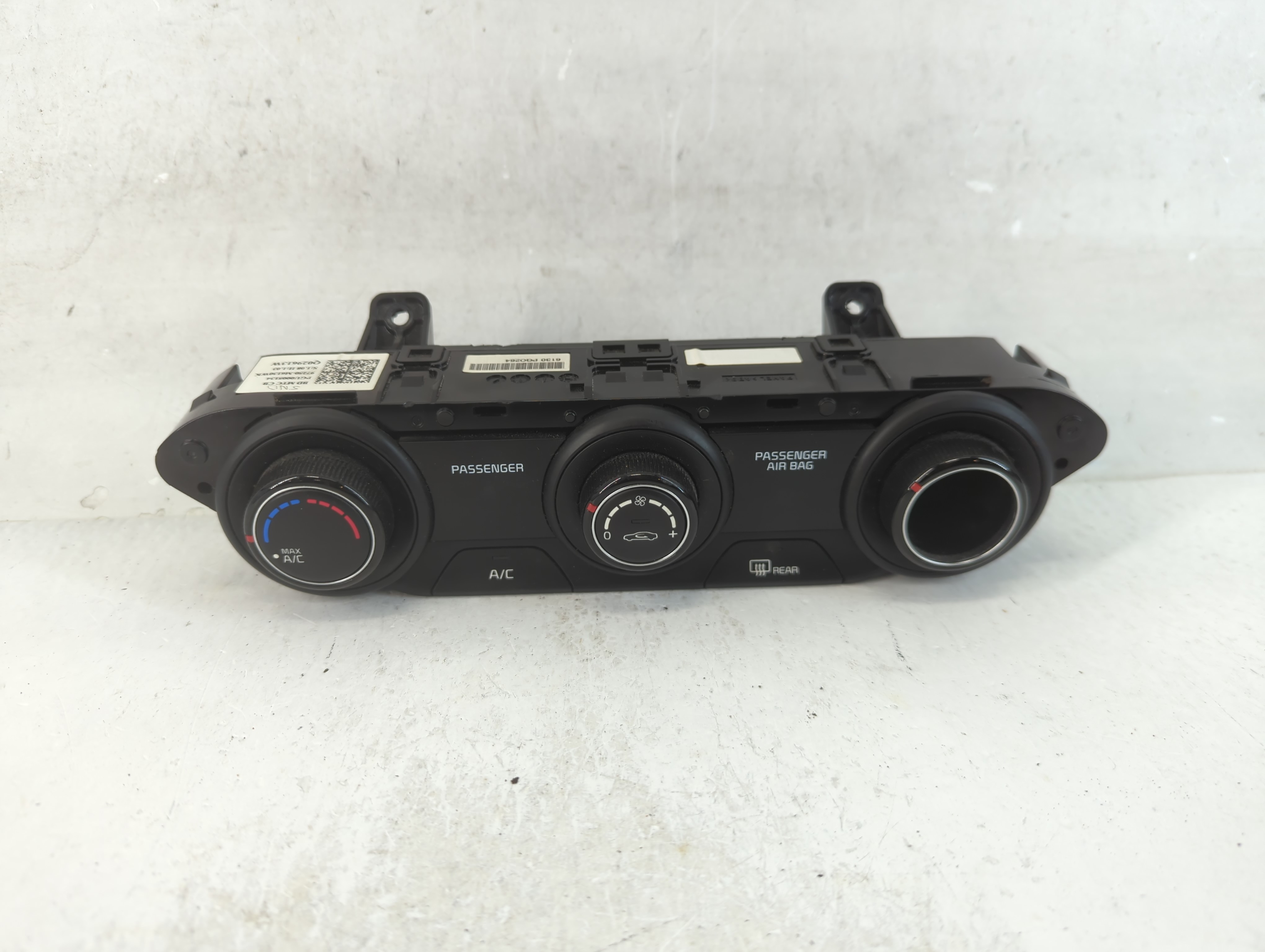 2019-2021 Kia Forte Ac Heater Climate Control 97250-m6130wk 916691 - Oemusedautoparts1.com