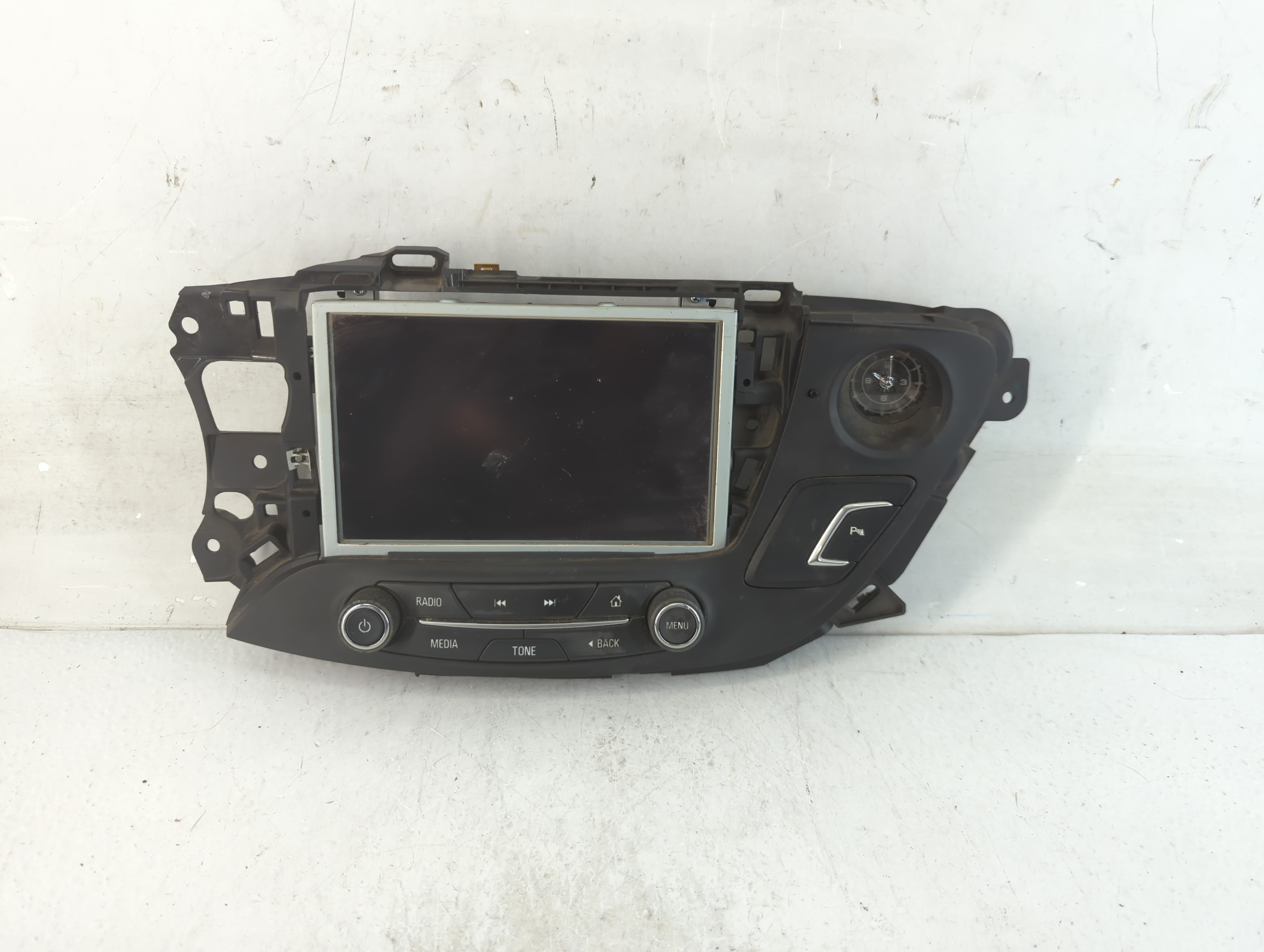 2017-2017 Buick Envision Am Fm Cd Player Radio Receiver 916781 - Oemusedautoparts1.com