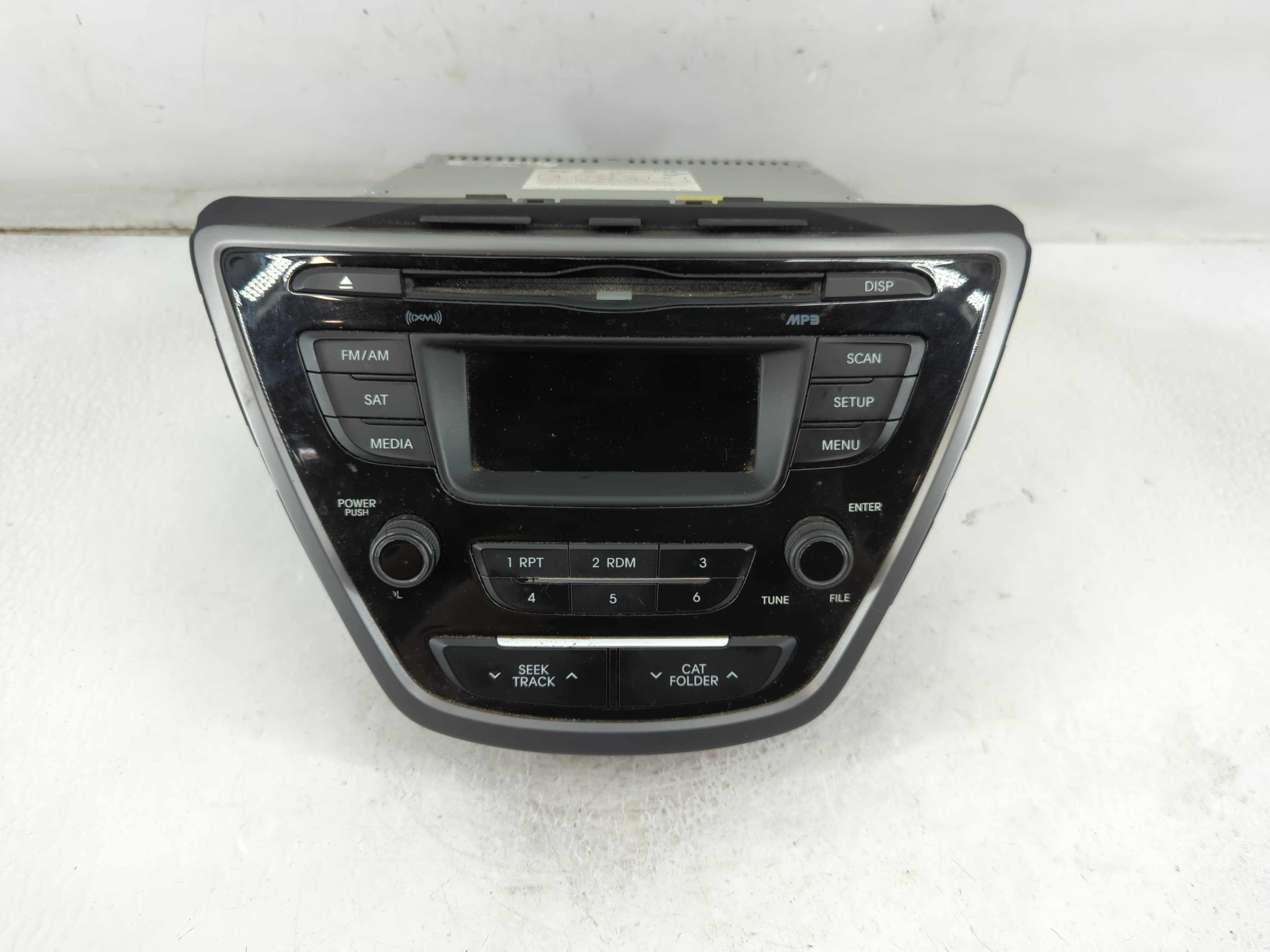 2014-2016 Hyundai Elantra Am Fm Cd Player Radio Receiver 916791 - Oemusedautoparts1.com