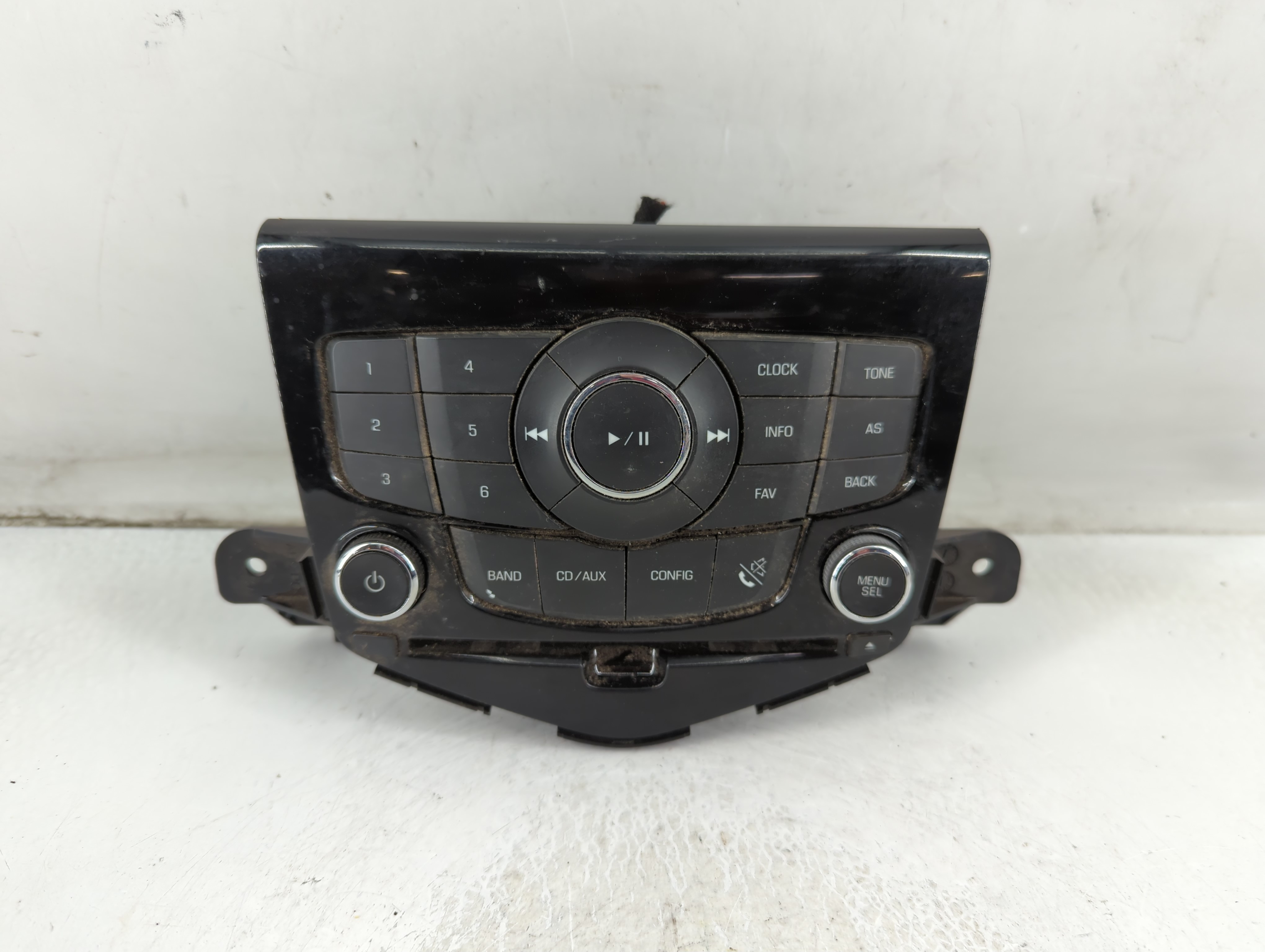 2011-2016 Chevrolet Cruze Am Fm Cd Player Radio Receiver 916793 - Oemusedautoparts1.com