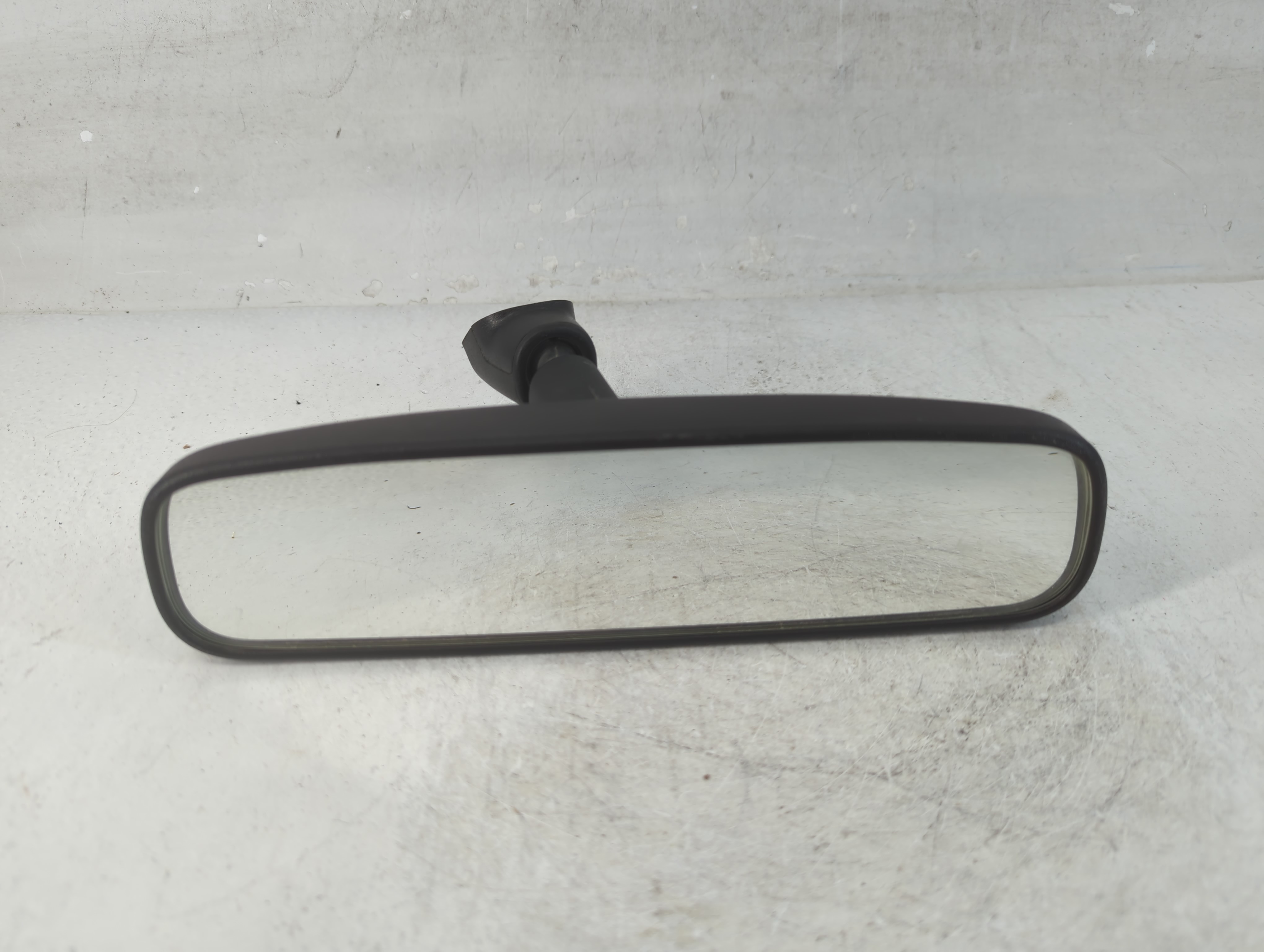 2014-2022 Nissan Rogue Interior Rear View Mirror Oem 916806 - Oemusedautoparts1.com
