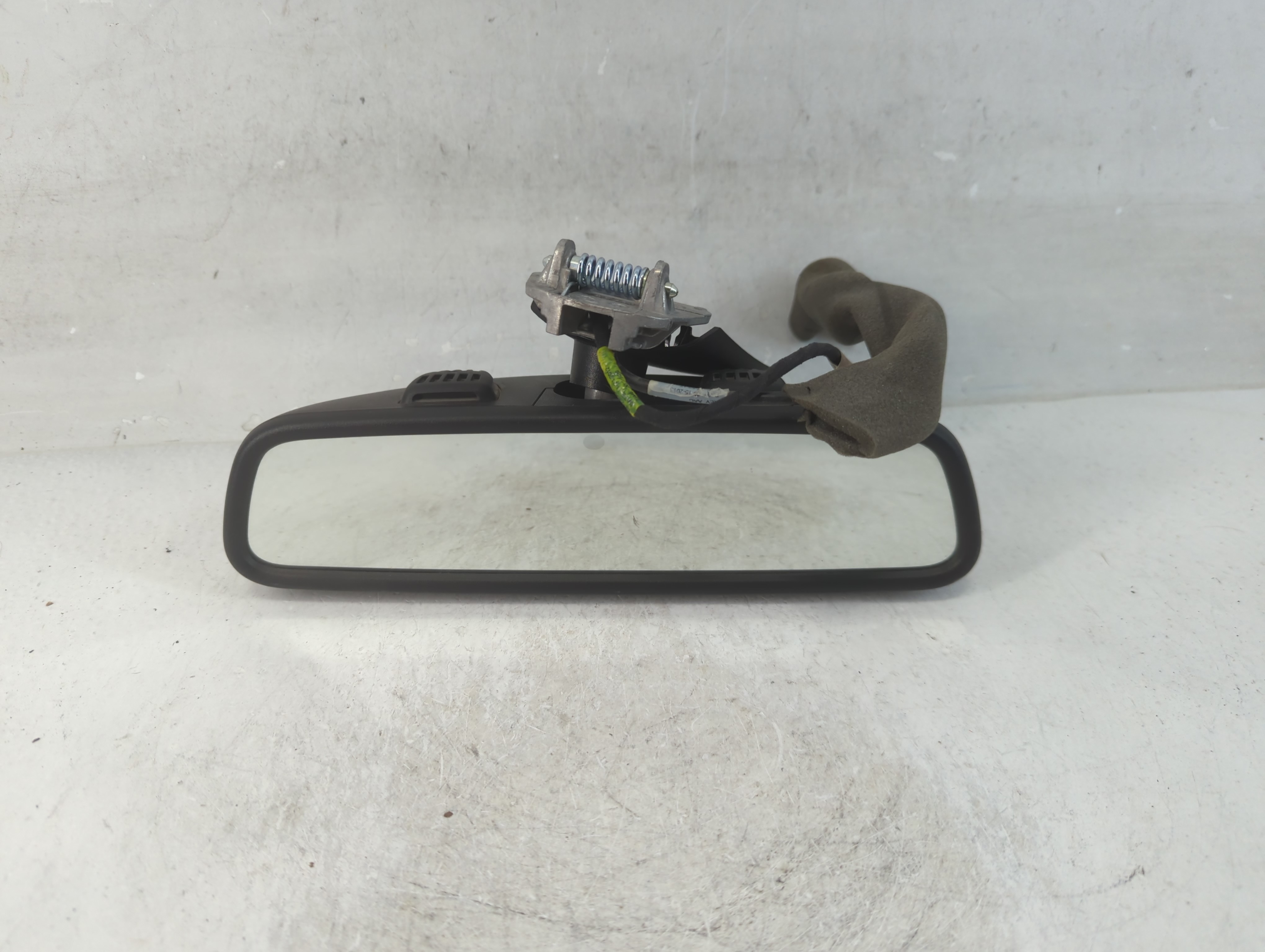 2013-2014 Mercedes-benz E350 Interior Rear View Mirror Oem 916815 - Oemusedautoparts1.com