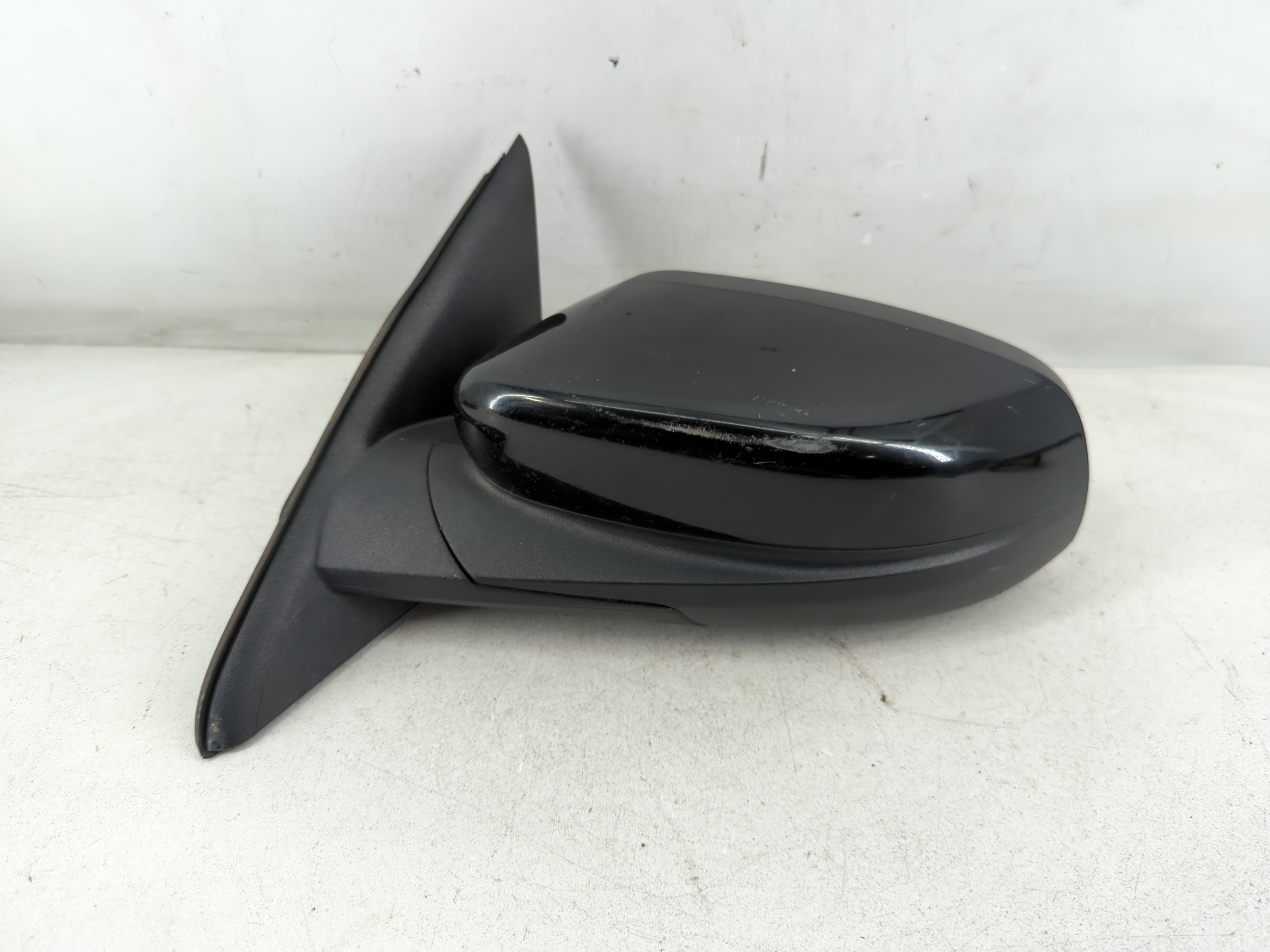 2013-2019 Ford Taurus Driver Left Side View Manual Door Mirror Black 916919 - Oemusedautoparts1.com
