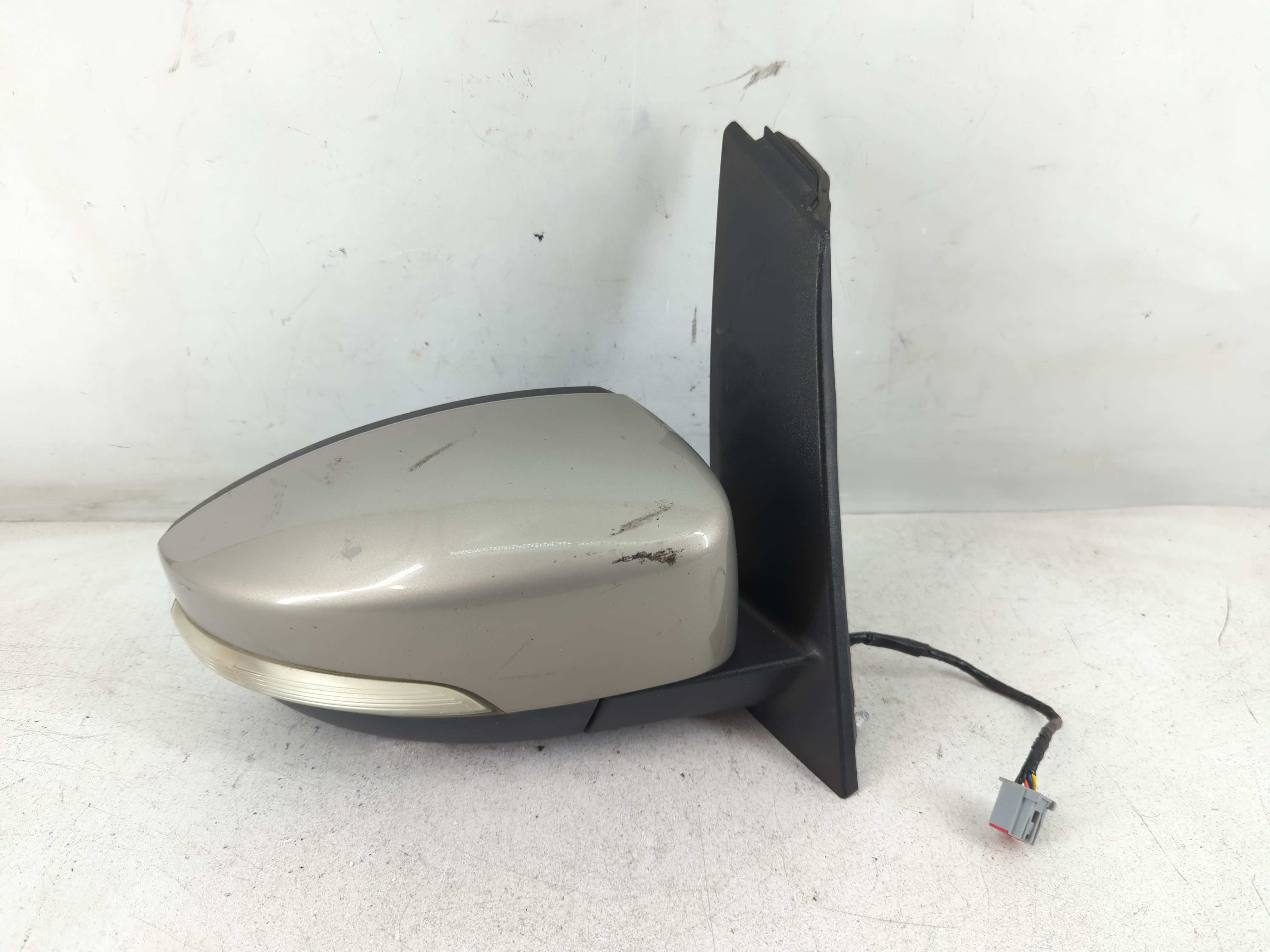 2013-2015 Ford C-max Passenger Right Side View Manual Door Mirror Grey 917098 - Oemusedautoparts1.com