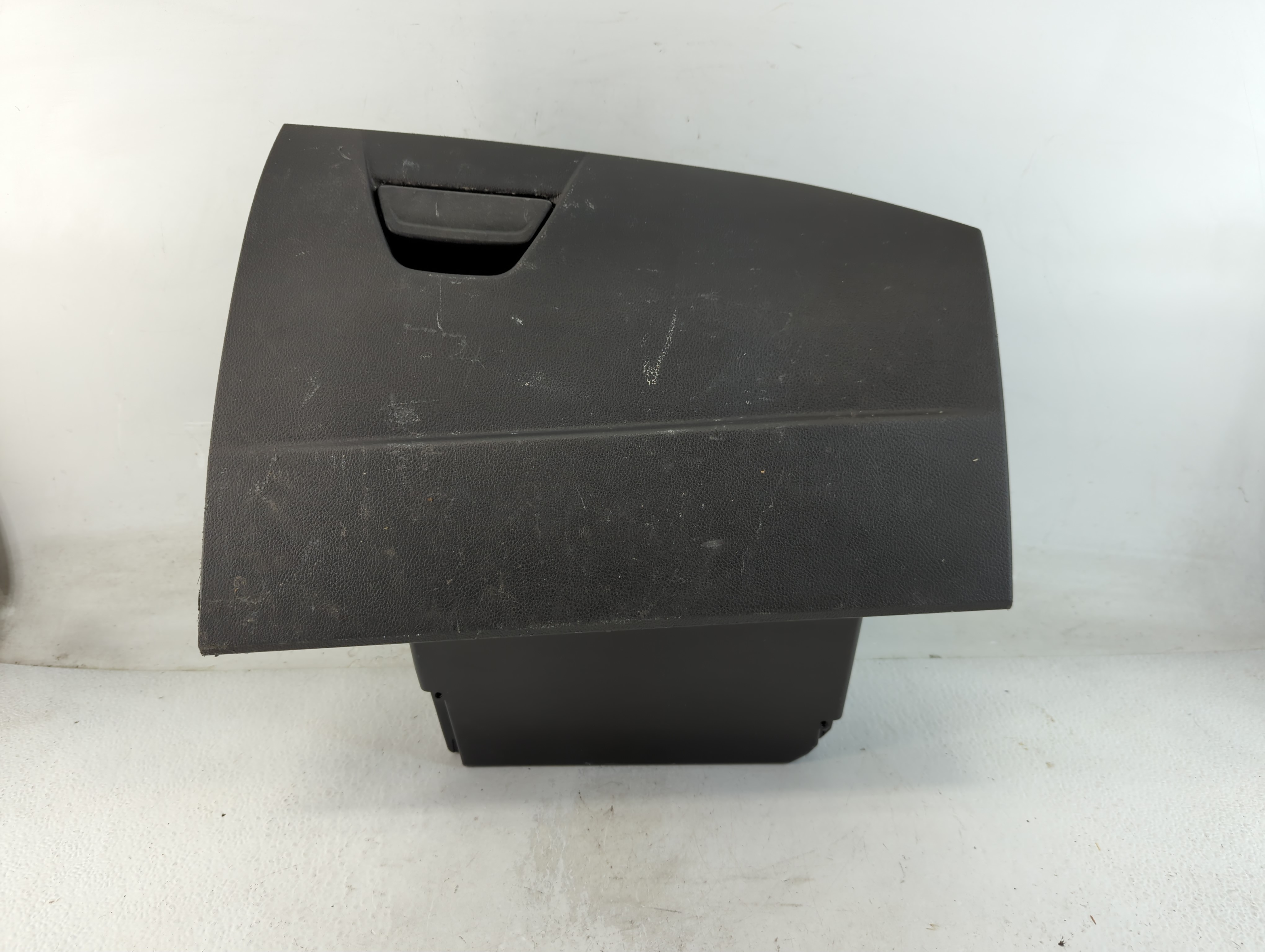 2013 Ford Focus Passenger Glove Box Door Storage Compartment 917179 - Oemusedautoparts1.com