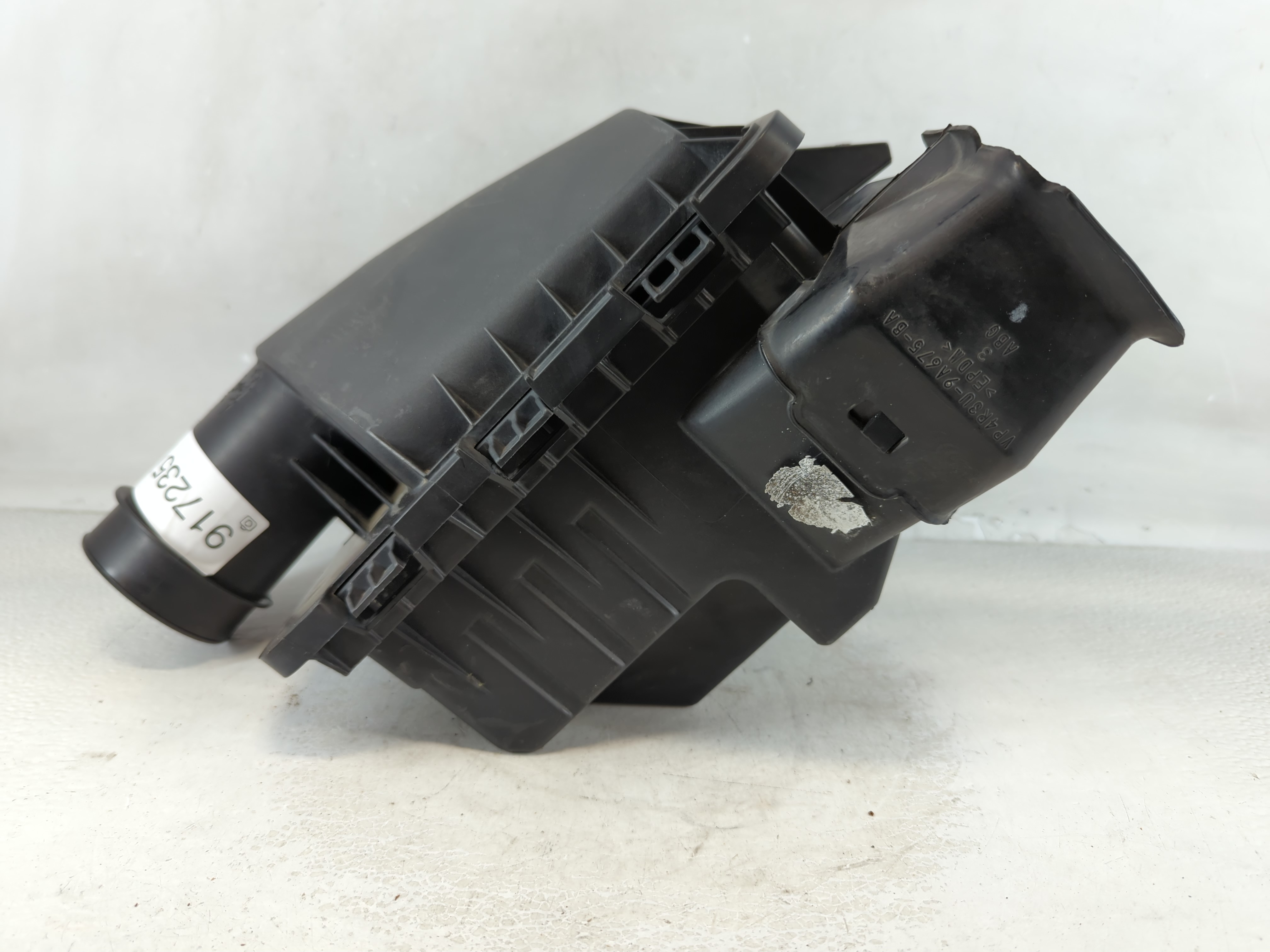 2005-2010 Ford Mustang Air Cleaner Intake-duct Hose Tube 917235 - Oemusedautoparts1.com