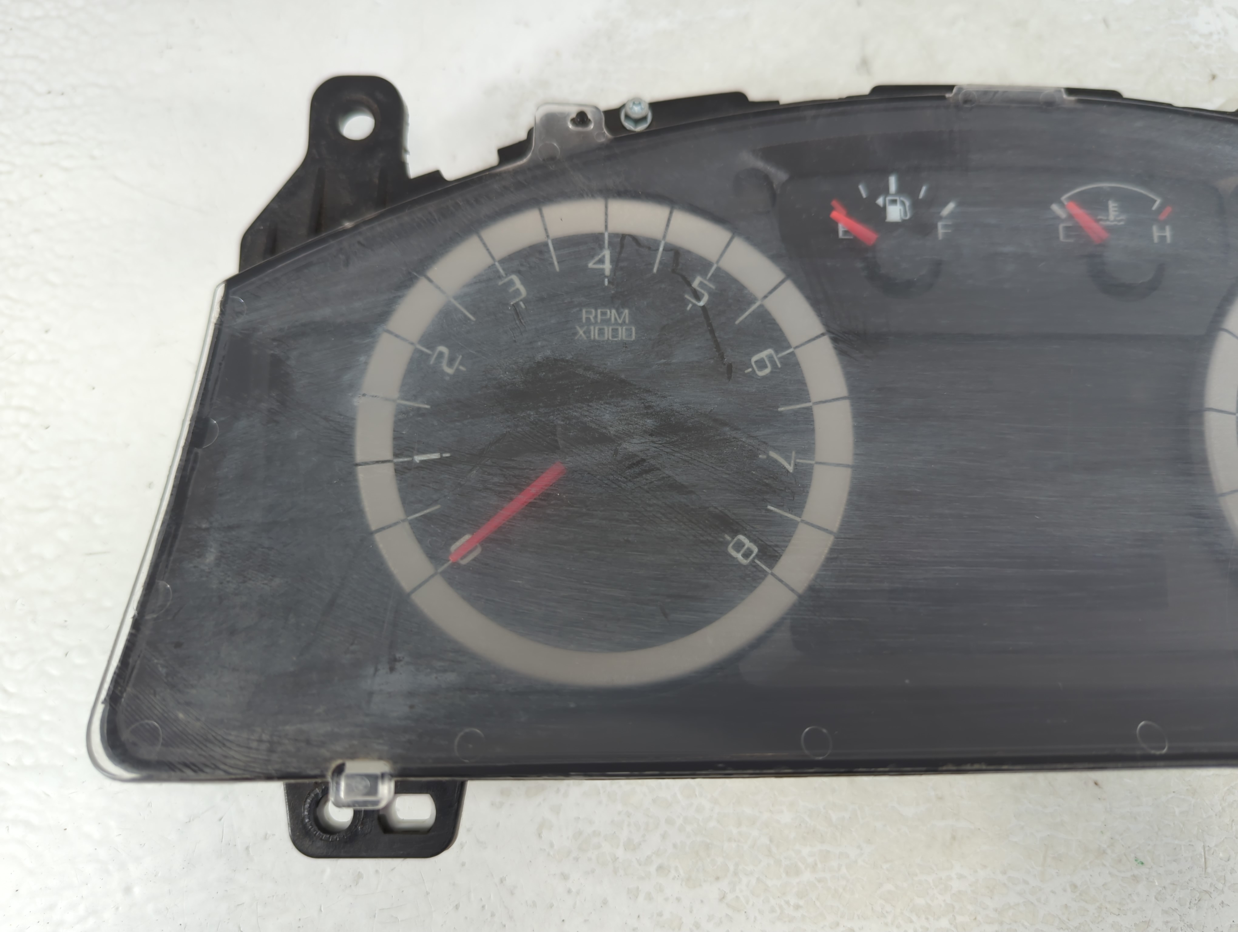 2009 Ford Escape Speedometer Instrument Cluster Gauges <-10849-> 917894 - Oemusedautoparts1.com