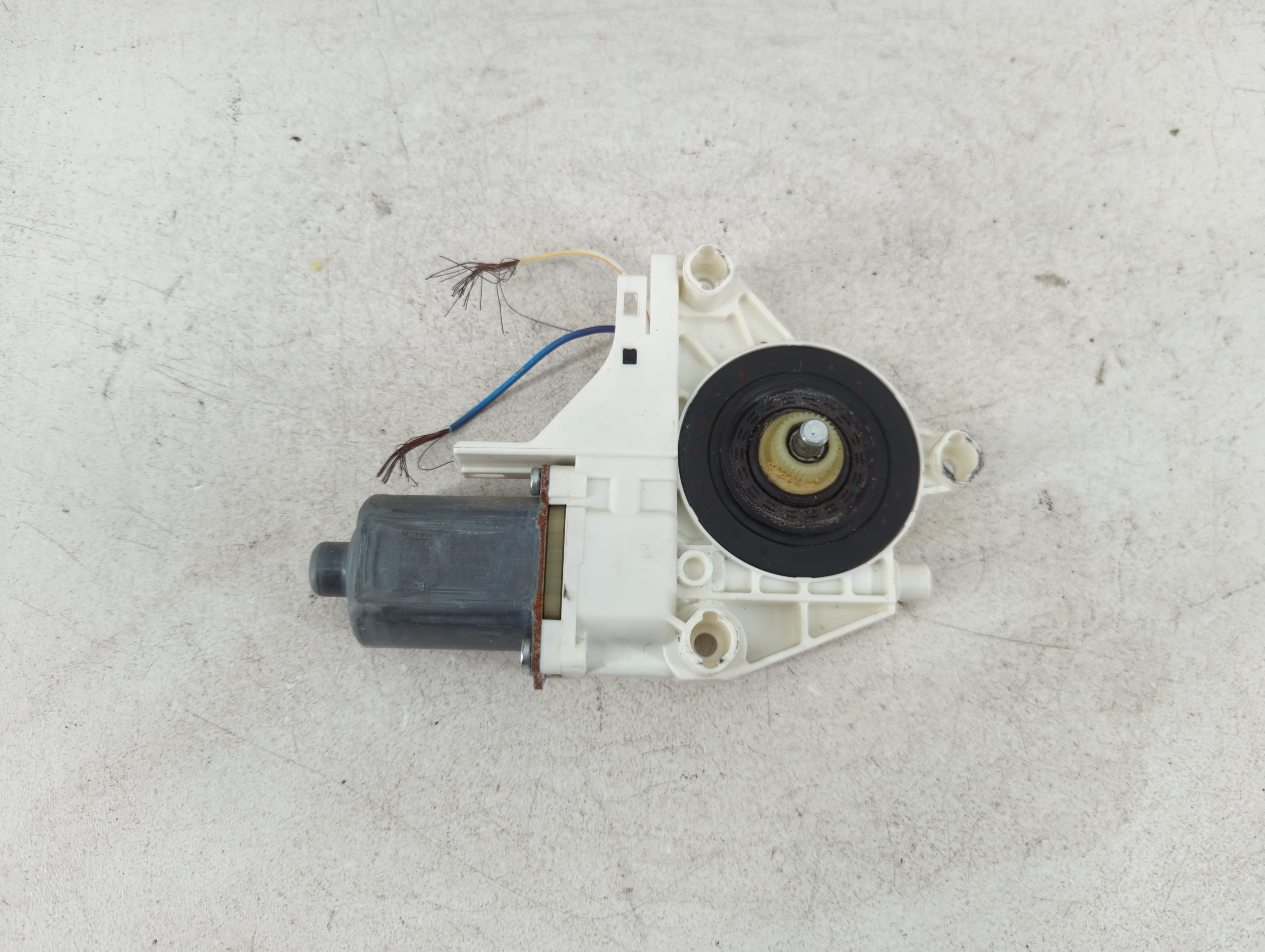 Picture of 2008-2009 Ford Taurus Passenger Front Right Power Window Motor 917951