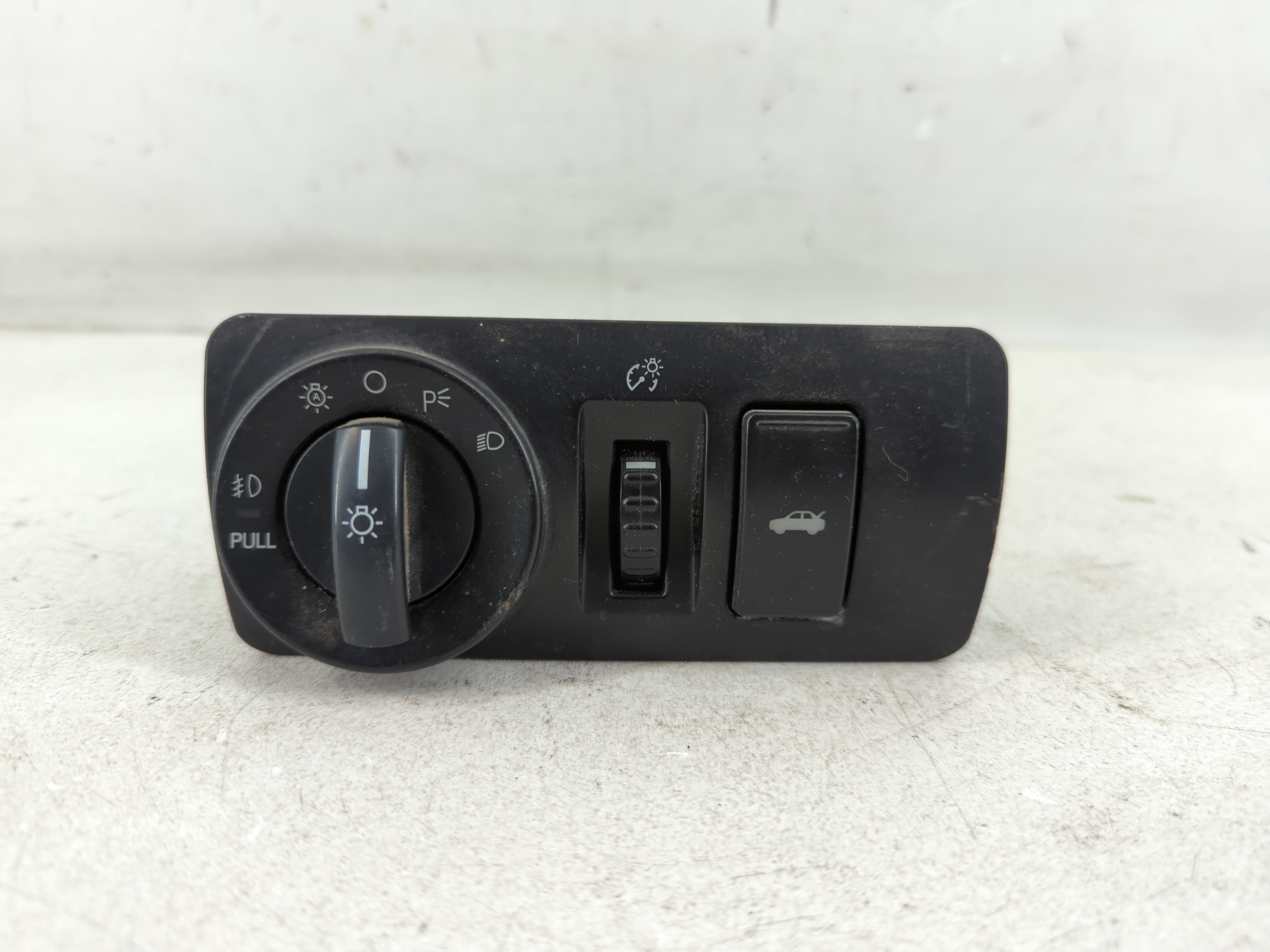 Picture of 2008-2009 Ford Taurus Headlight Head Light Switch Lamp Control 917989