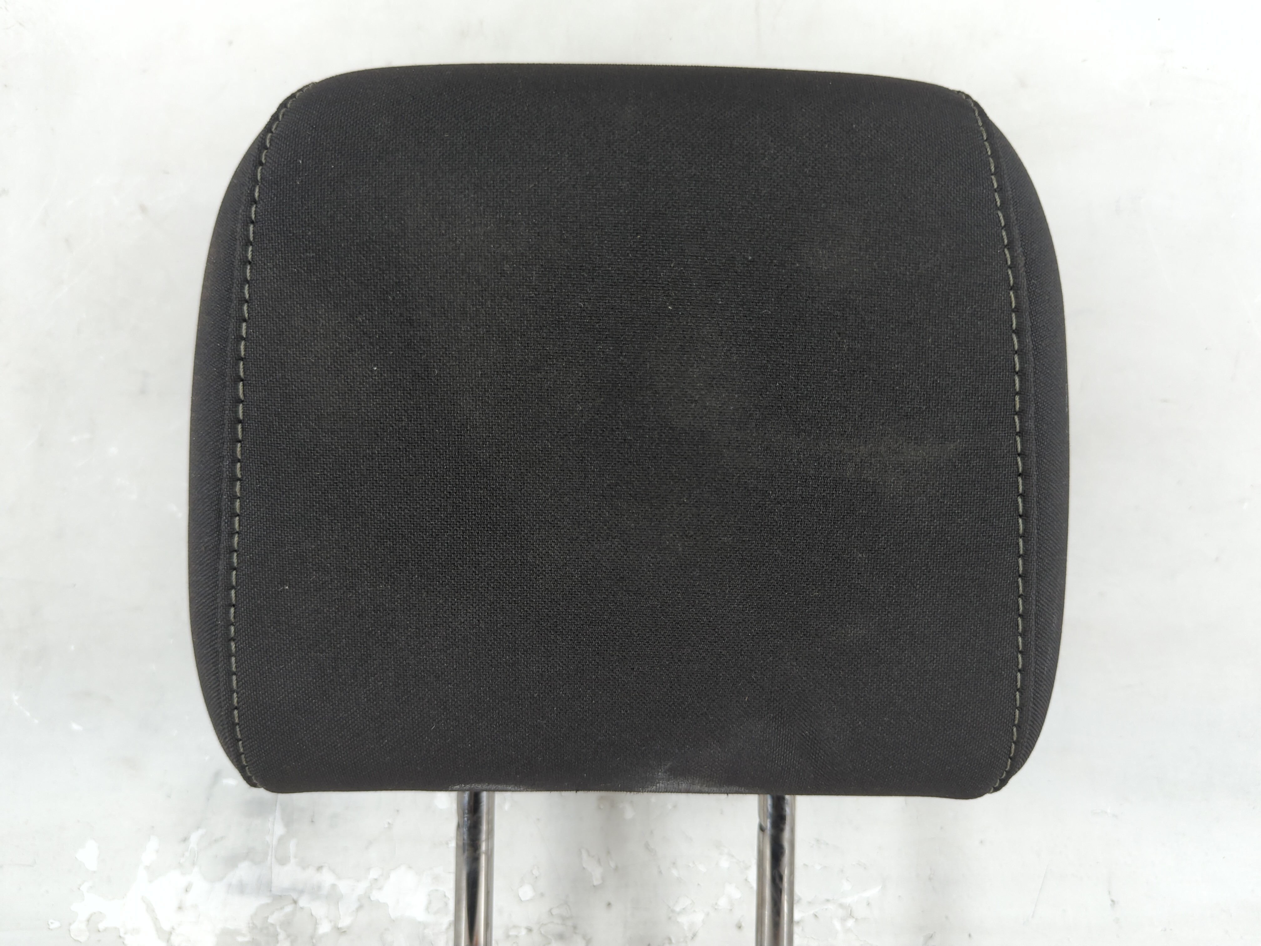 Picture of 2018 Ford Focus Headrest Head Rest Rear Seat Black 918018