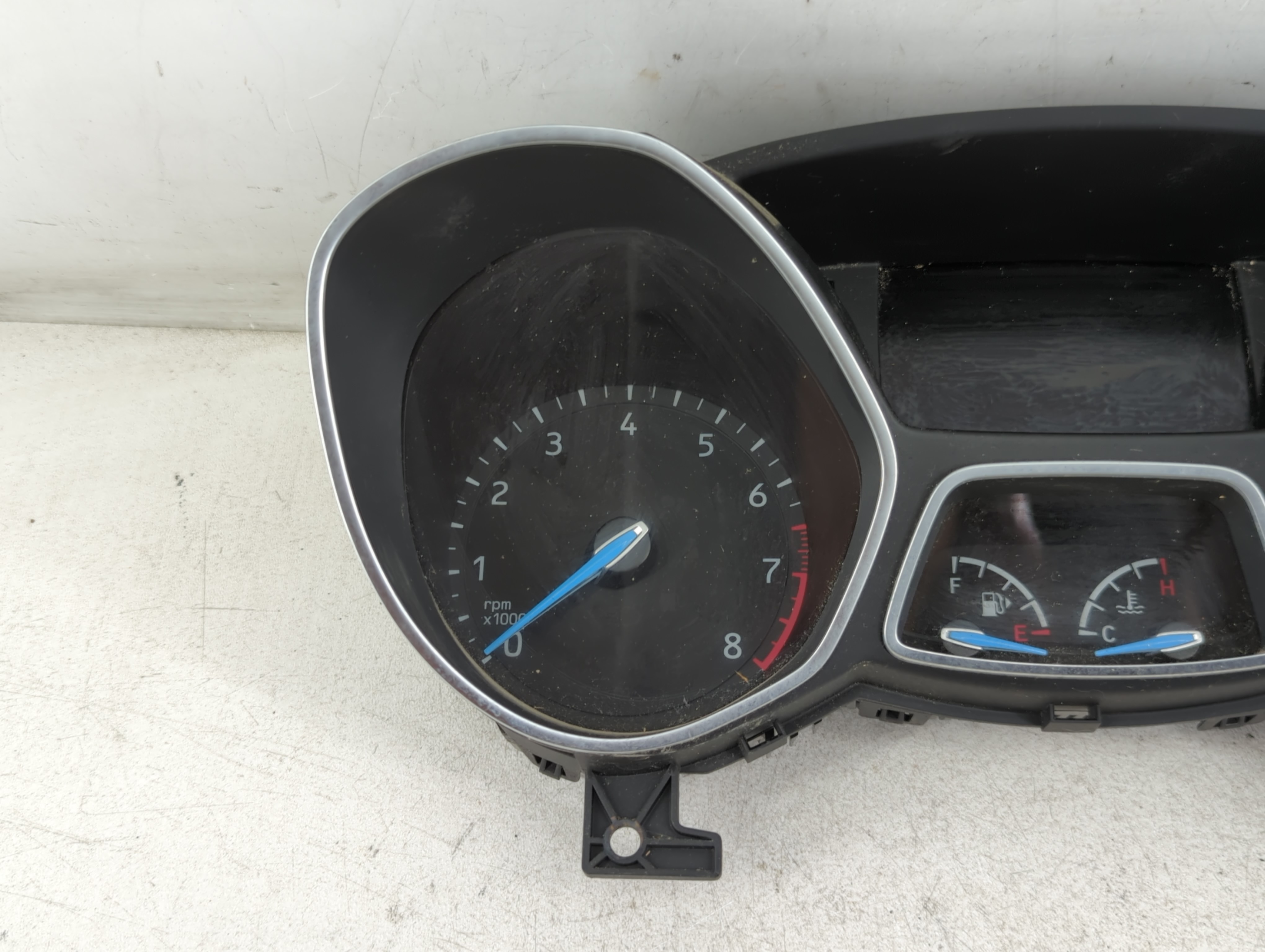 Picture of Ford Focus Speedometer Instrument Cluster Gauges 918029