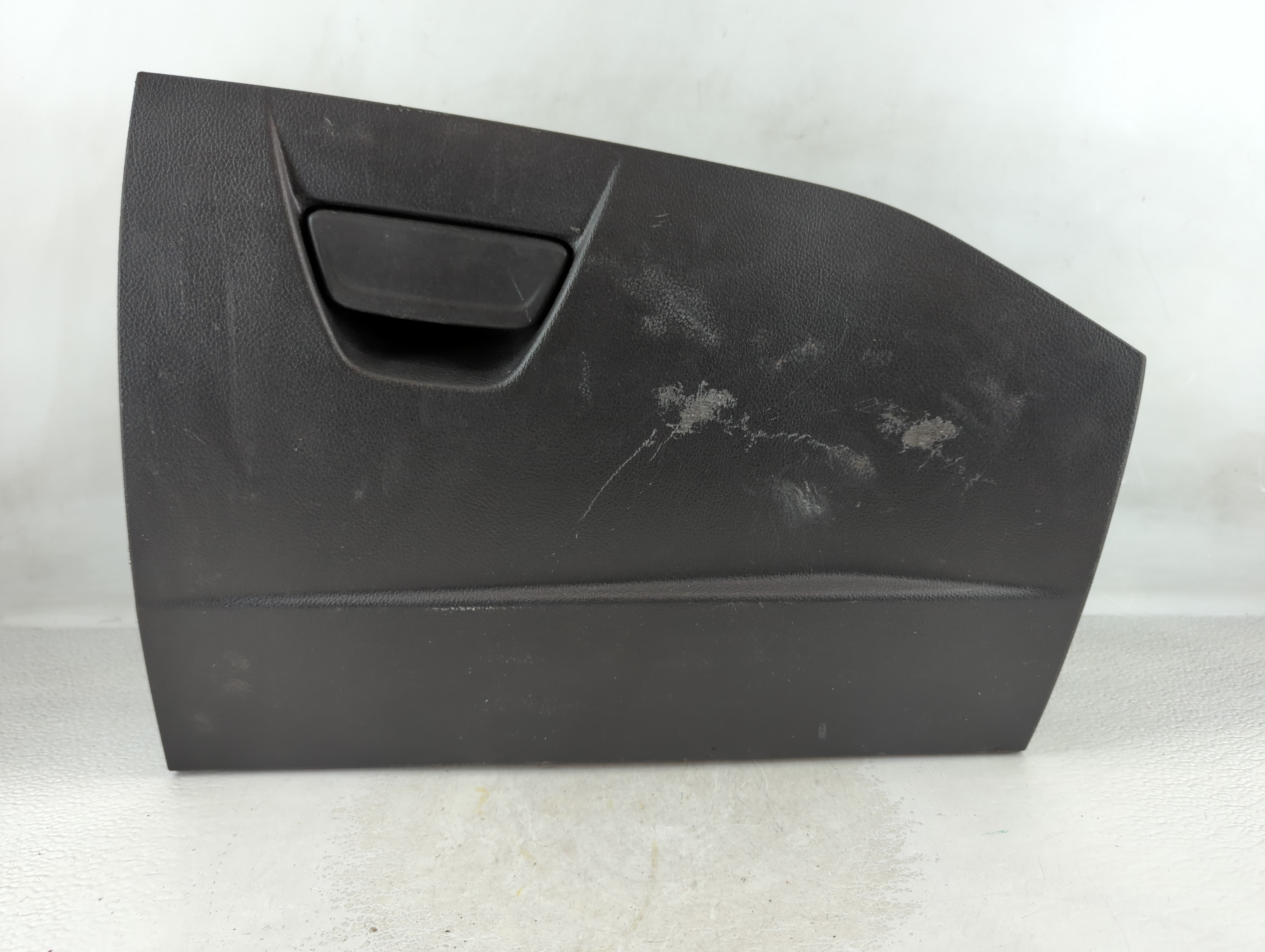 Picture of 2018 Ford Focus Passenger Glove Box Door Storage Compartment 918072