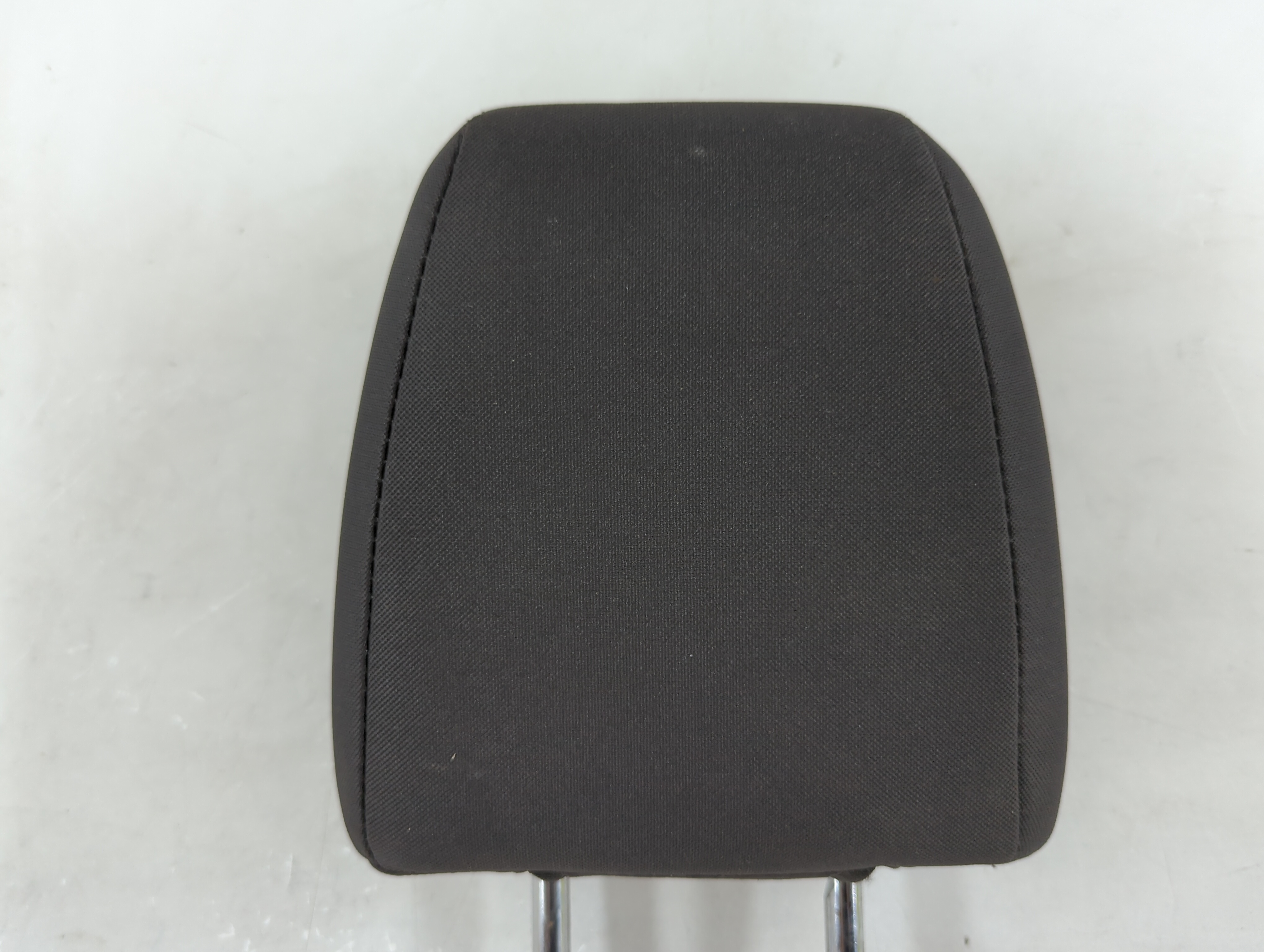 2014-2018 Ford Fiesta Headrest Head Rest Rear Seat Black 918269 - Oemusedautoparts1.com