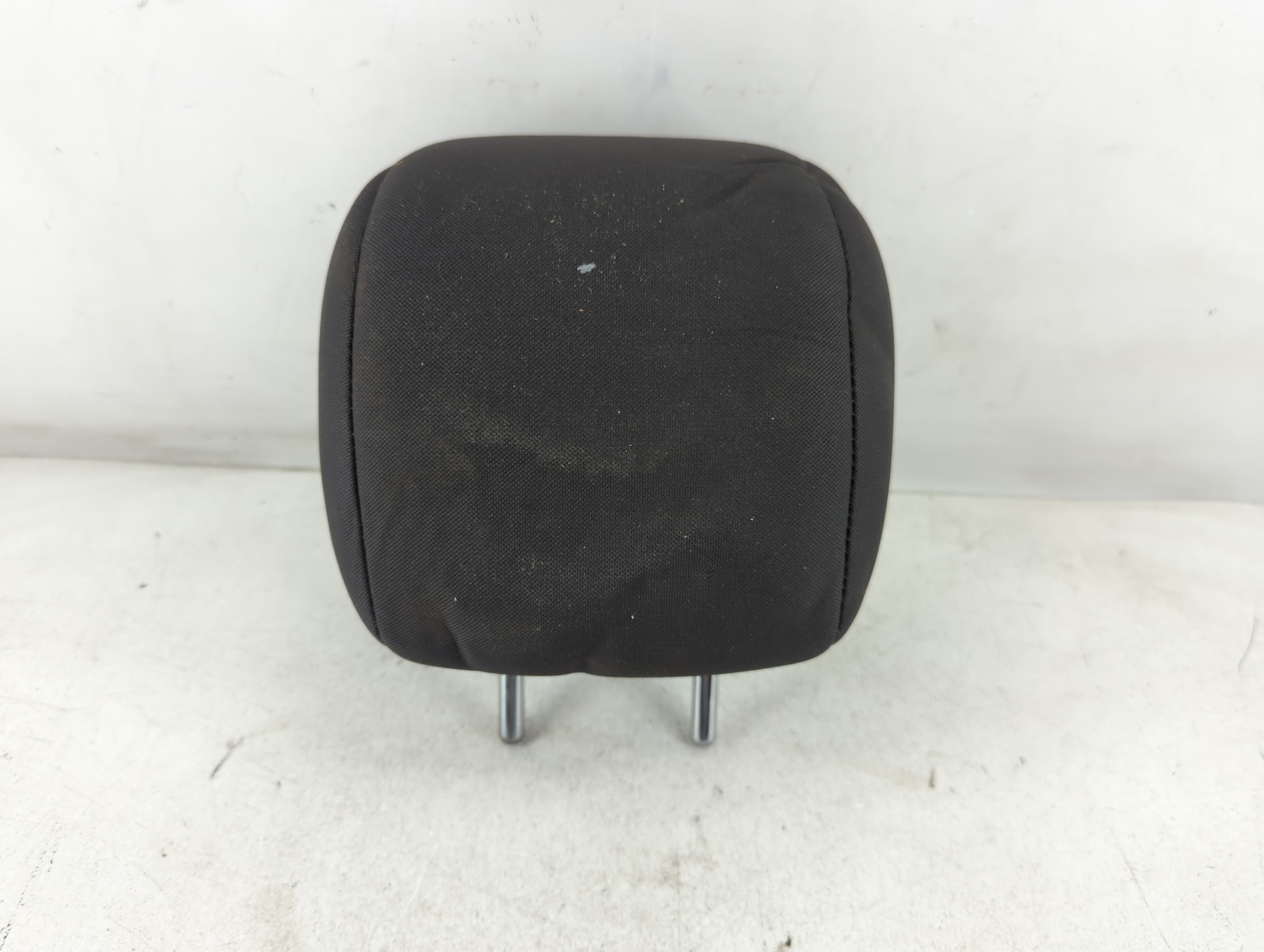 Picture of 2014-2018 Ford Fiesta Headrest Head Rest Rear Center Seat Black 918270