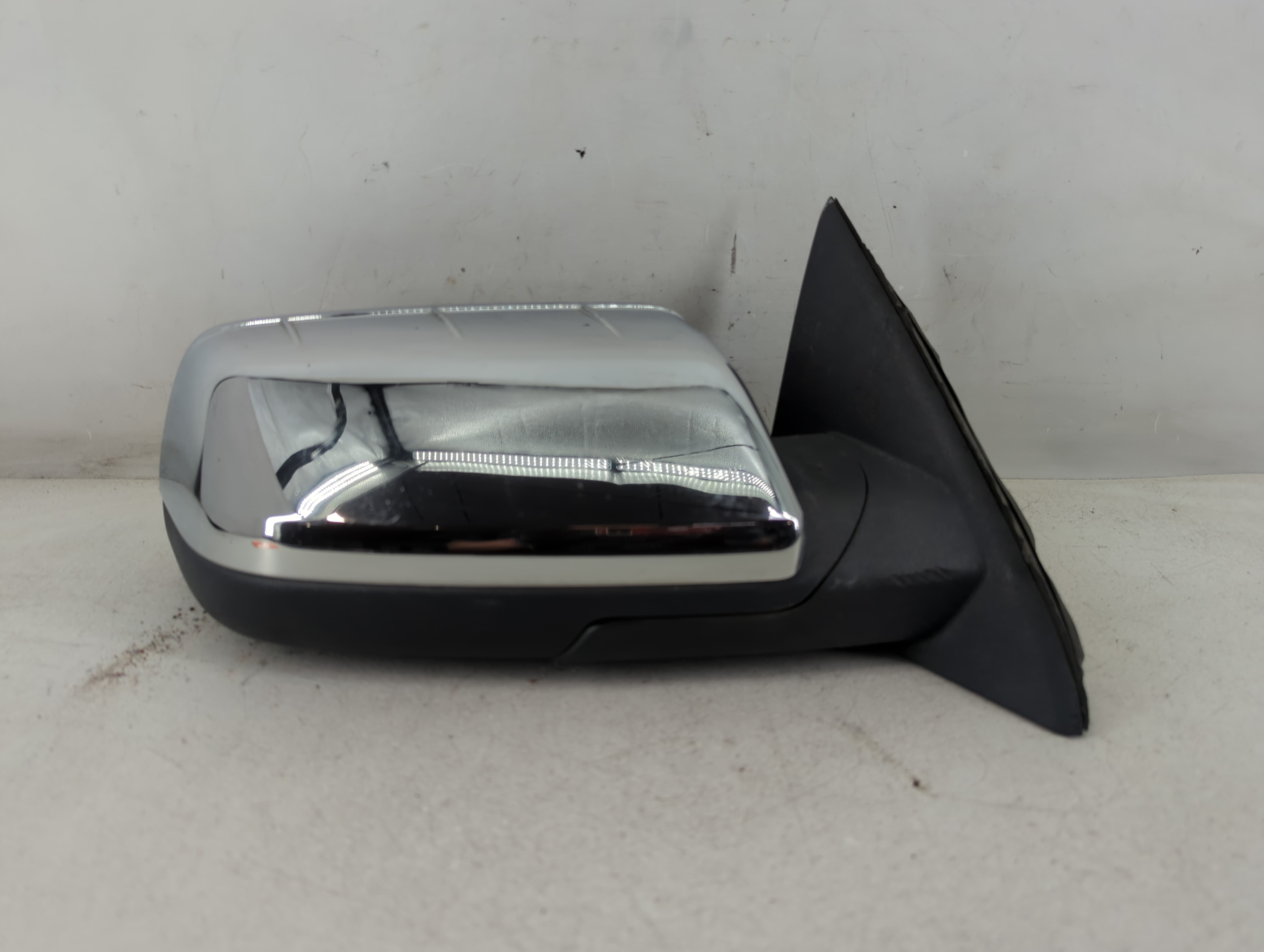 2009-2012 Ford Flex Passenger Right Side View Manual Door Mirror Chrome 918288 - Oemusedautoparts1.com