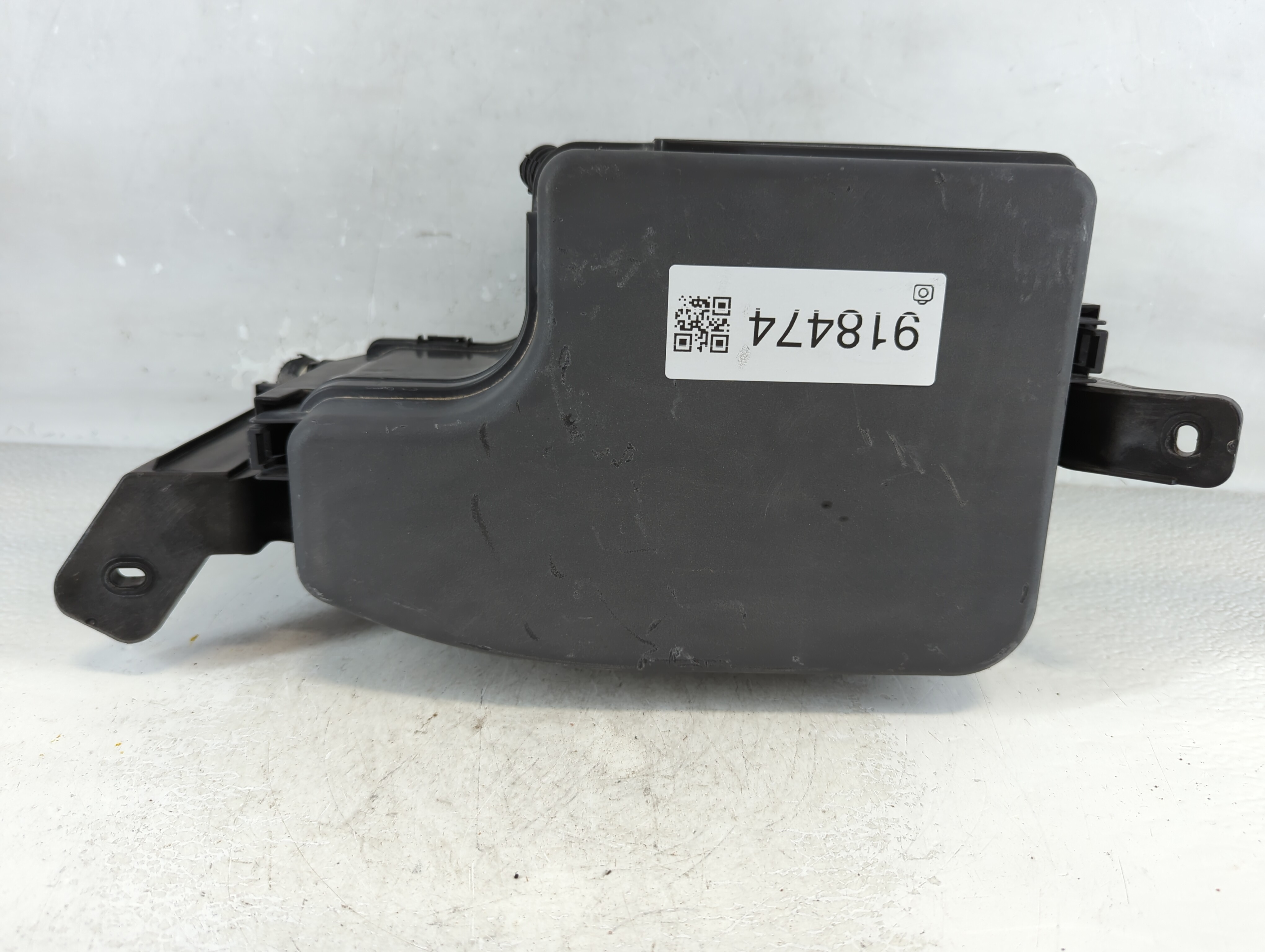2014-2016 Mazda 3 Fusebox Fuse Box Relay Module Bacs675x0 A|030090280201 918474 - Oemusedautoparts1.com