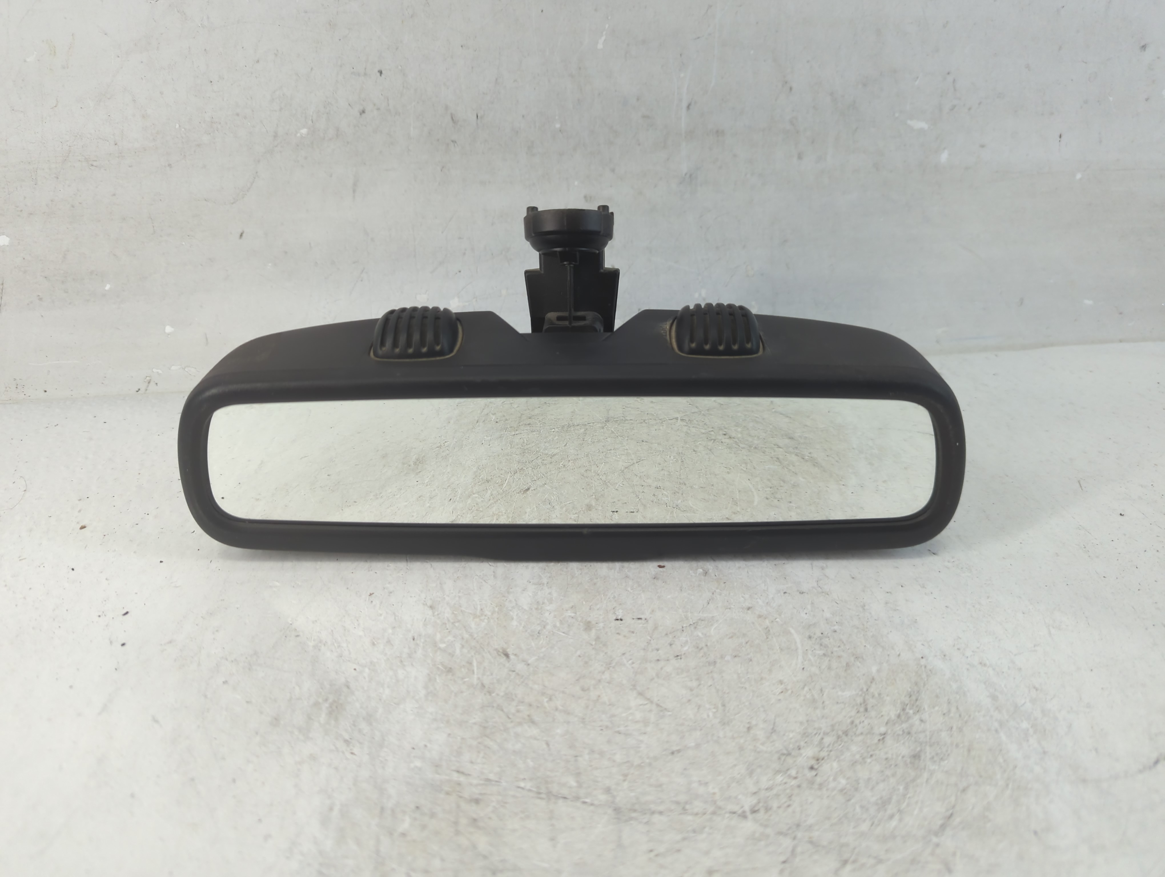2015-2017 Chrysler 200 Interior Rear View Mirror Oem 918483 - Oemusedautoparts1.com