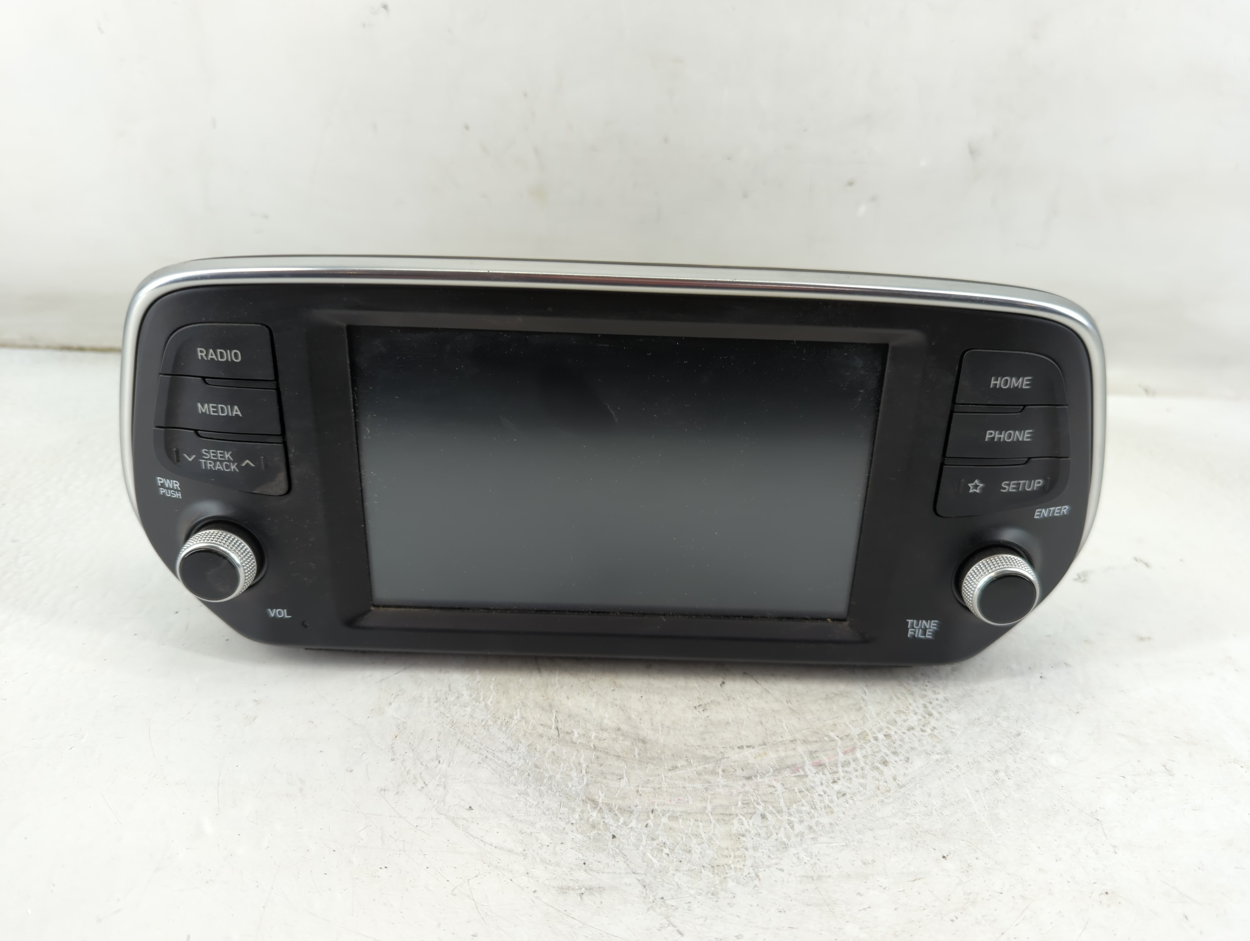 2019-2020 Hyundai Santa Fe Am Fm Cd Player Radio Receiver 918494 - Oemusedautoparts1.com