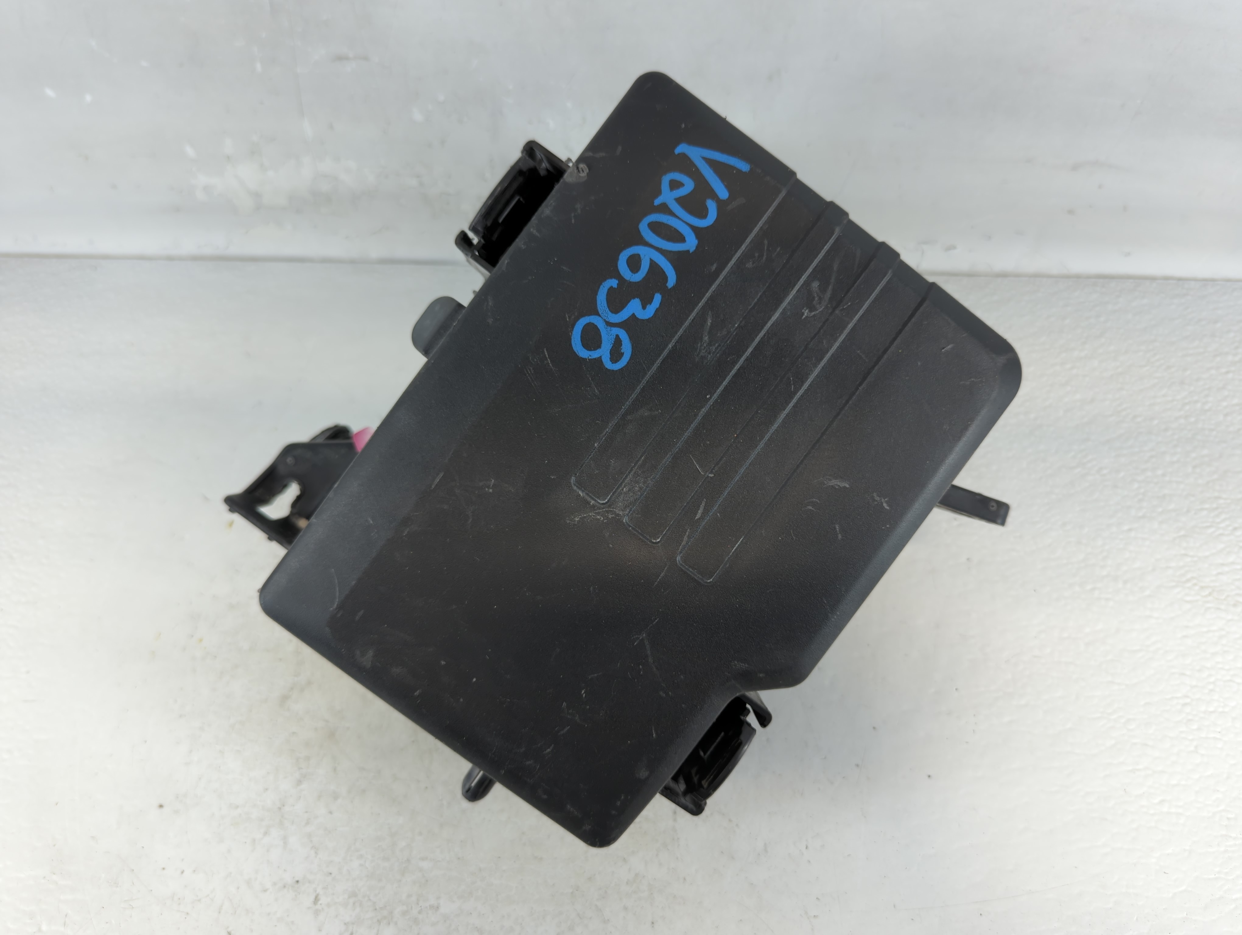 2020-2022 Hyundai Palisade Fusebox Fuse Box Relay Module S8740|91220 Thn 918526 - Oemusedautoparts1.com