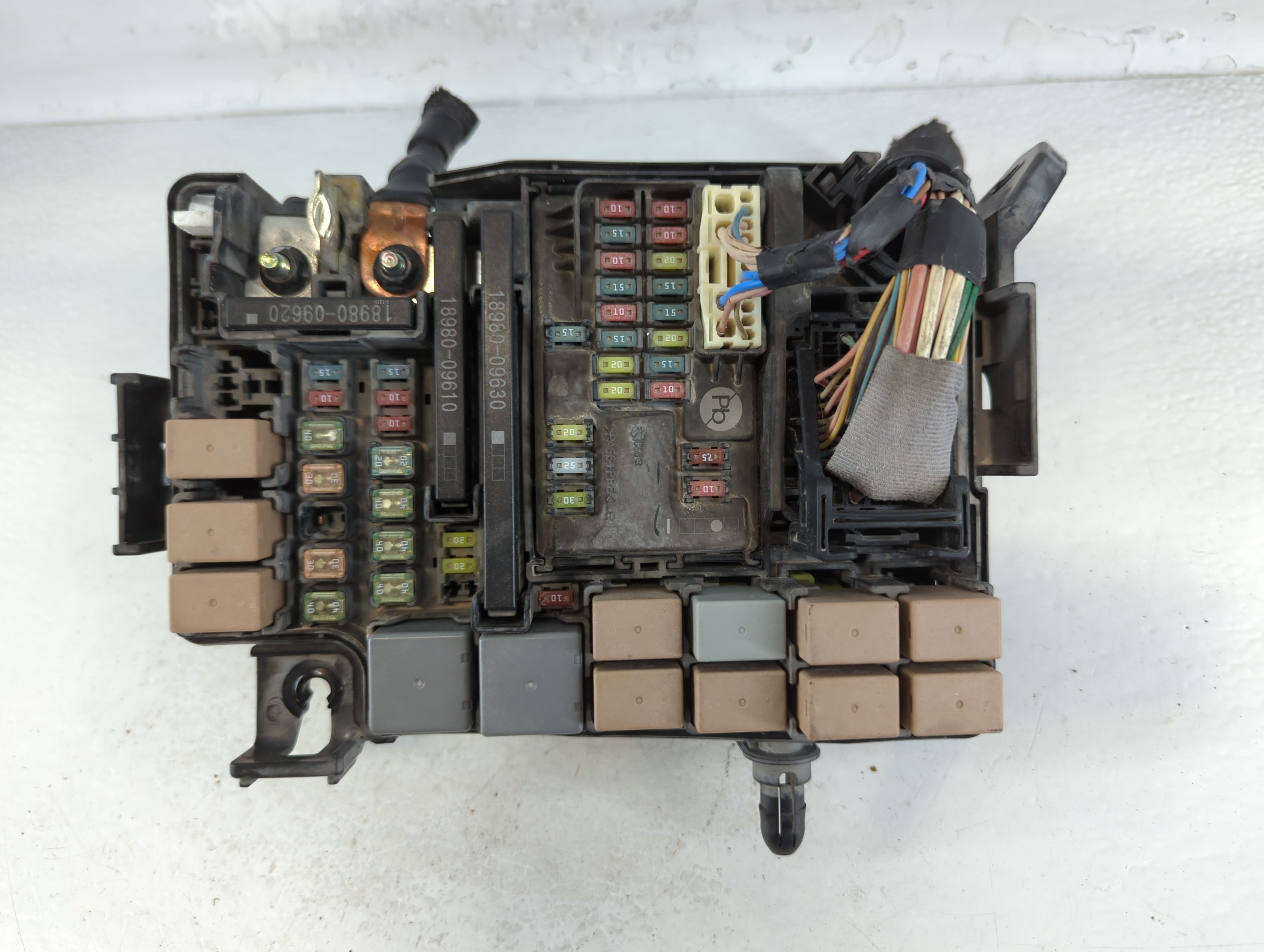 Picture of 2017-2019 Kia Niro Fusebox Fuse Box Relay Module 91211-g5101 918528