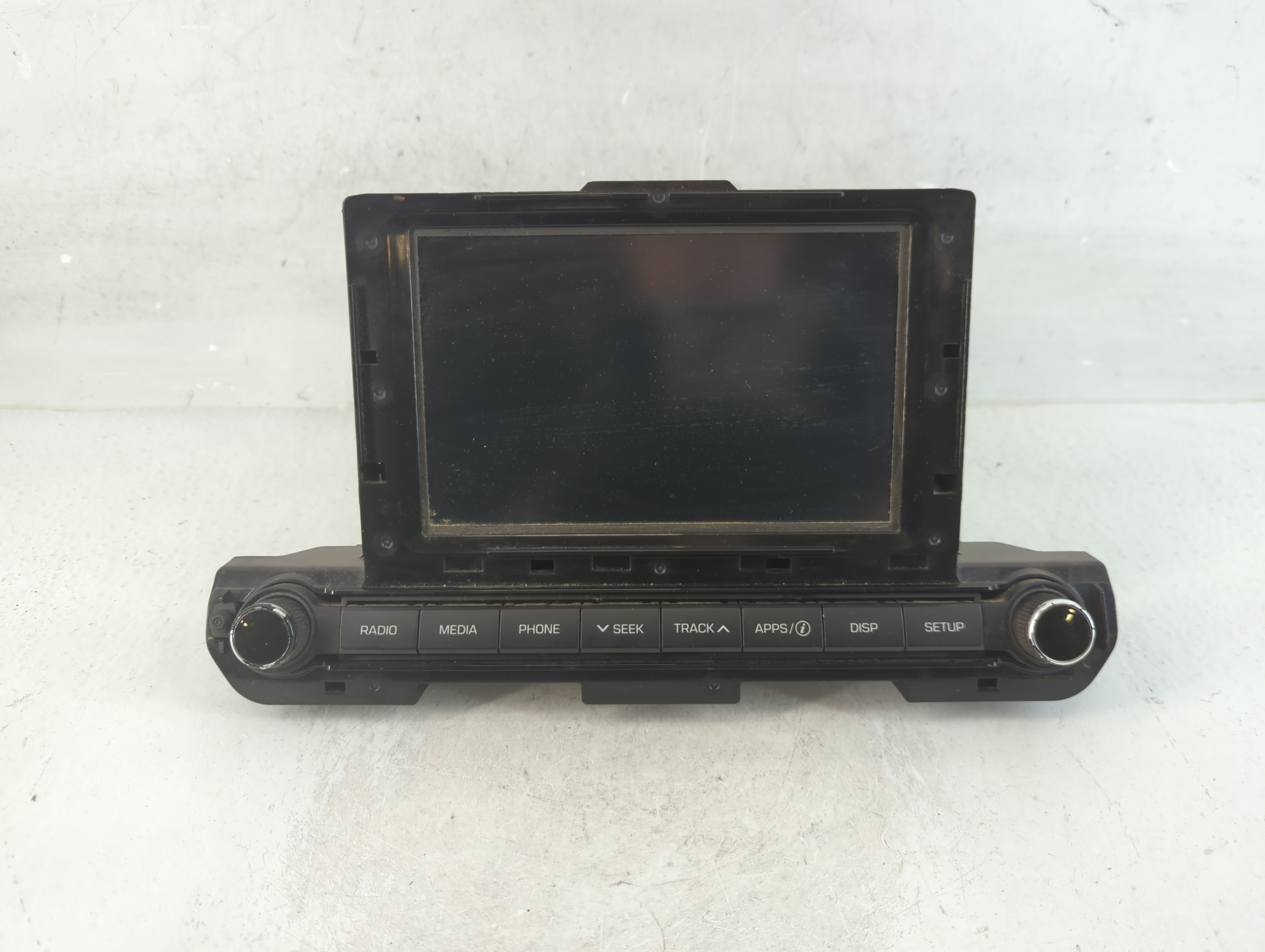 2017-2018 Hyundai Elantra Am Fm Cd Player Radio Receiver 918569 - Oemusedautoparts1.com