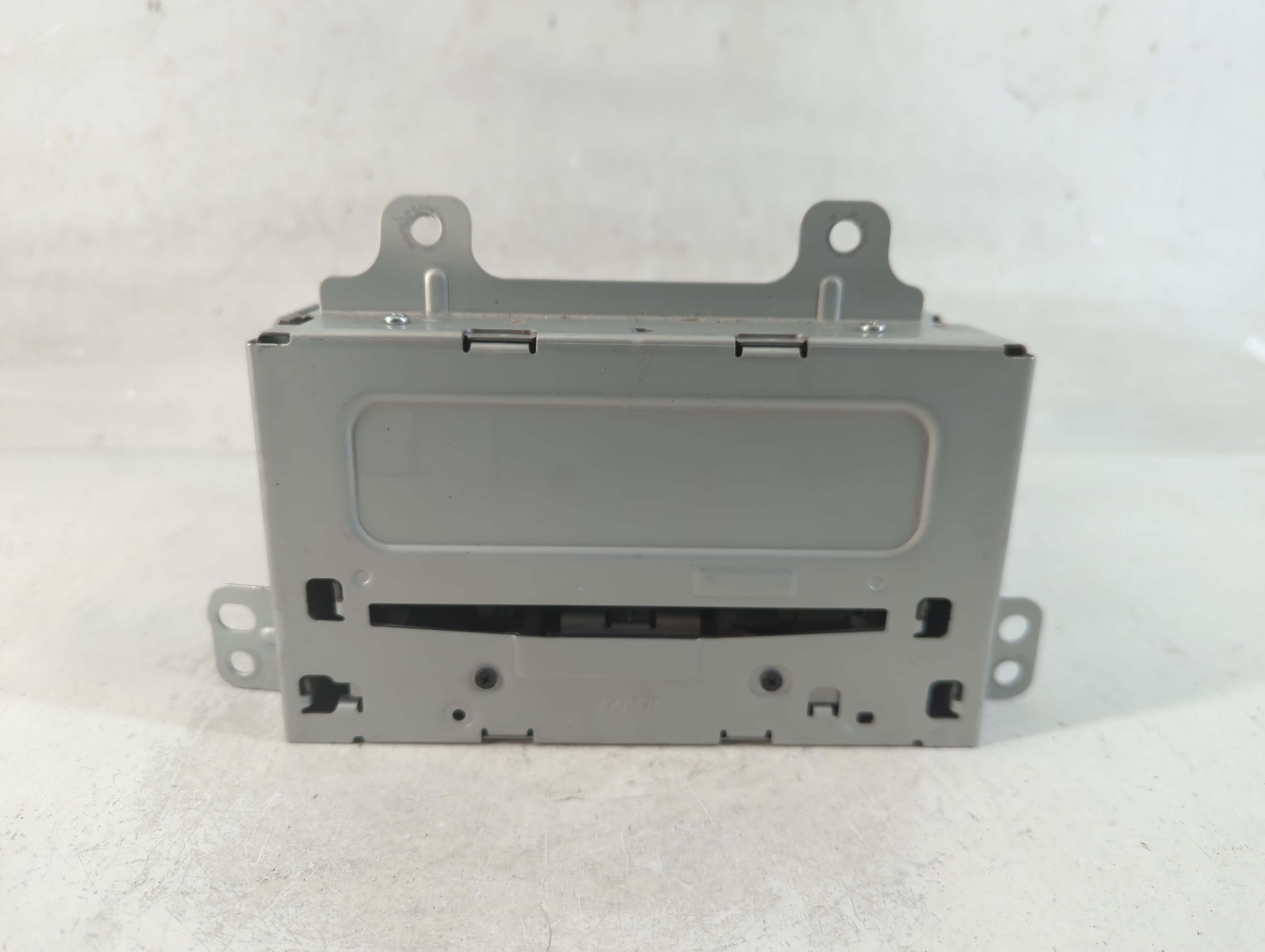 2013-2016 Chevrolet Cruze Am Fm Cd Player Radio Receiver 918571 - Oemusedautoparts1.com