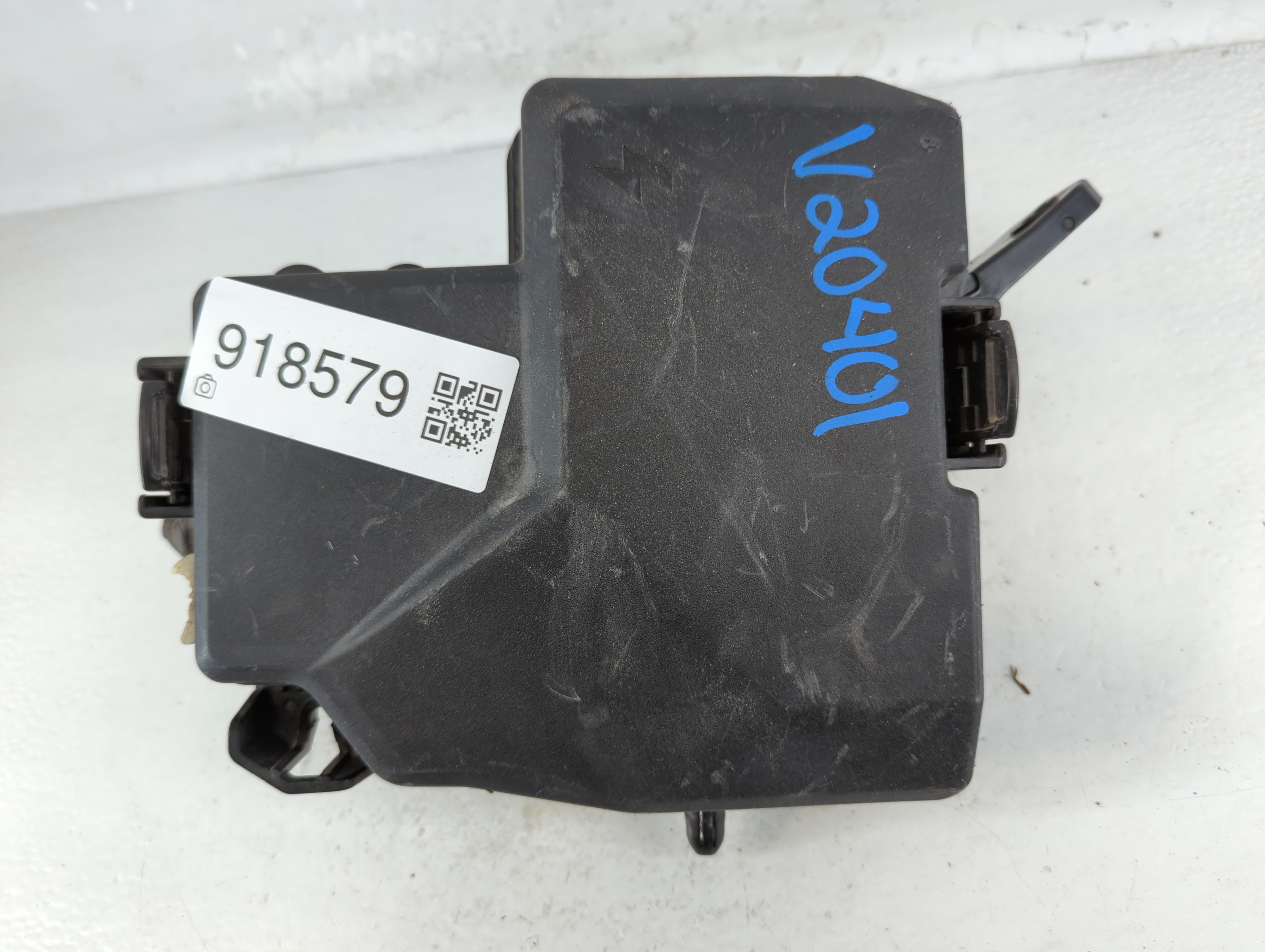 Picture of 2021-2022 Hyundai Elantra Fusebox Fuse Box Relay Module 91956-aa020 918579