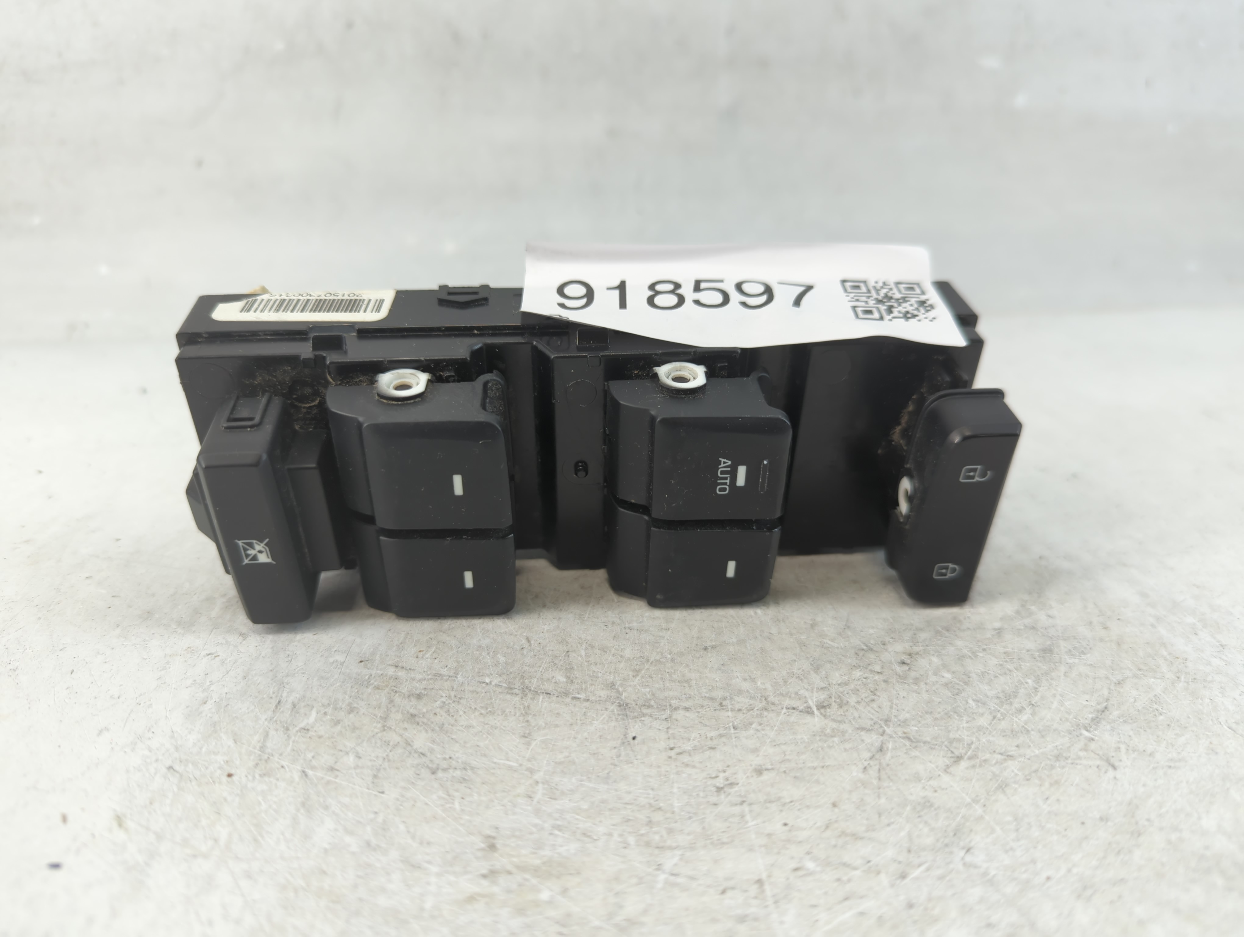 2015-2019 Hyundai Sonata Driver Left Door Master Power Window Switch 918597 - Oemusedautoparts1.com