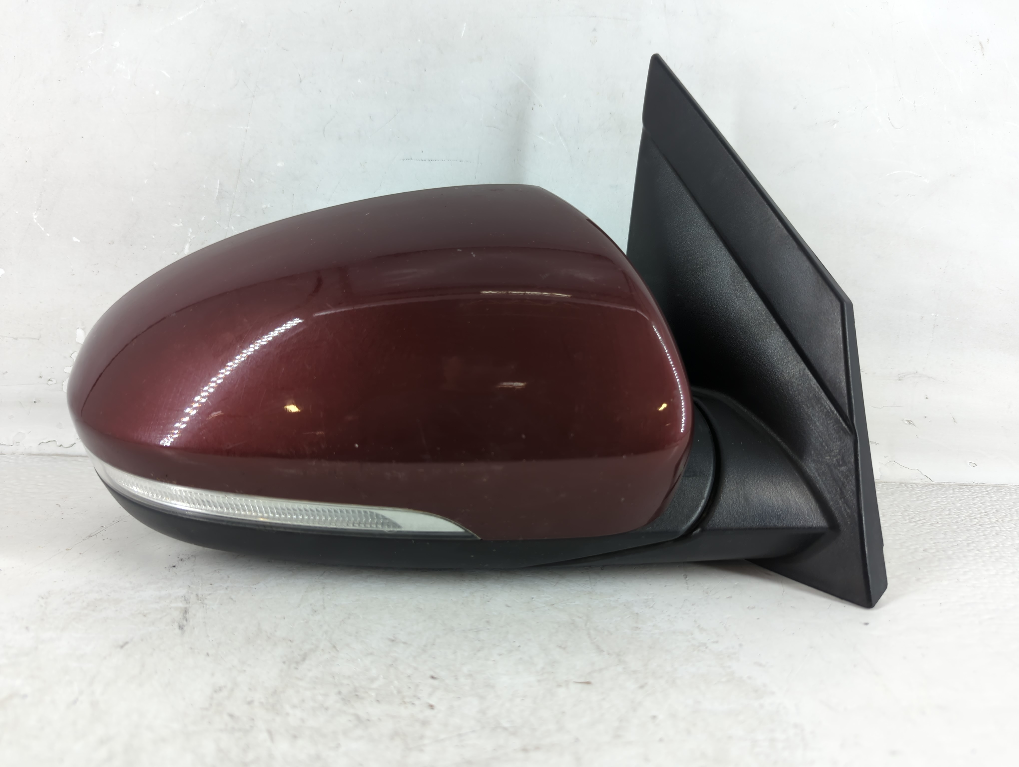 Picture of 2016-2018 Hyundai Tucson Passenger Right Side View Power Door Mirror Red 918661