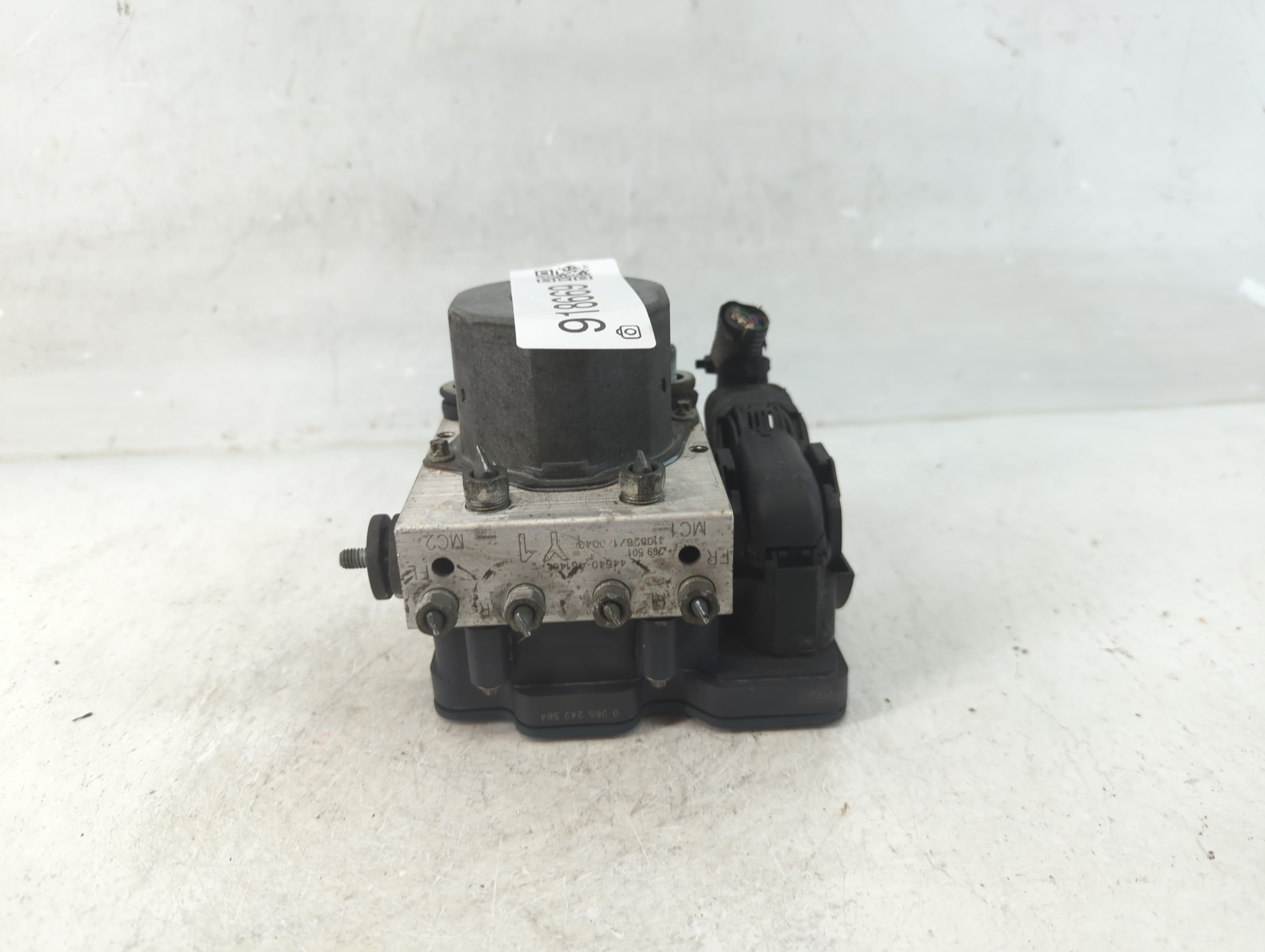 2012-2012 Toyota Camry Abs Pump Control Module 918669 - Oemusedautoparts1.com