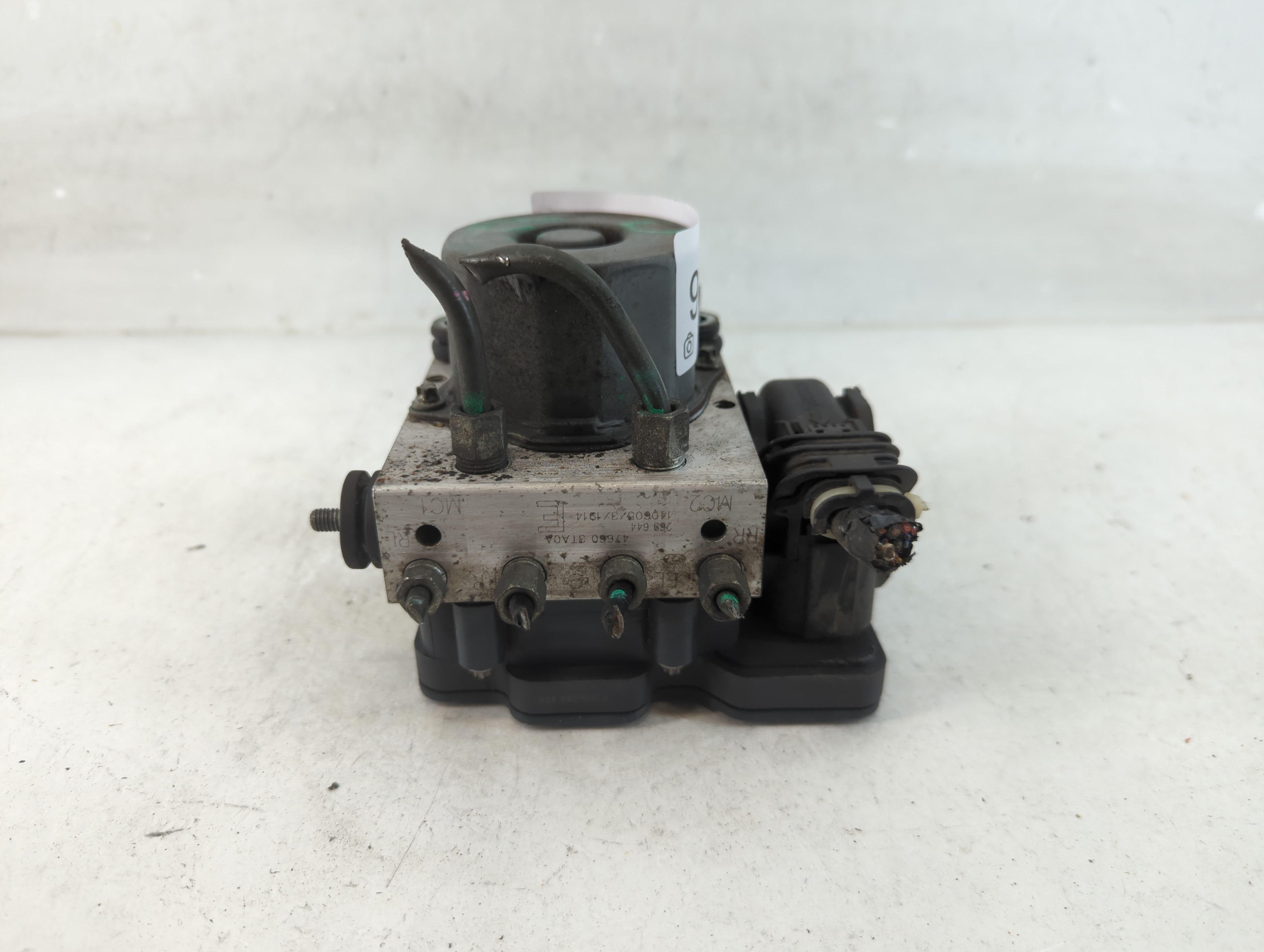 2013-2015 Nissan Altima Abs Pump Control Module 918673 - Oemusedautoparts1.com