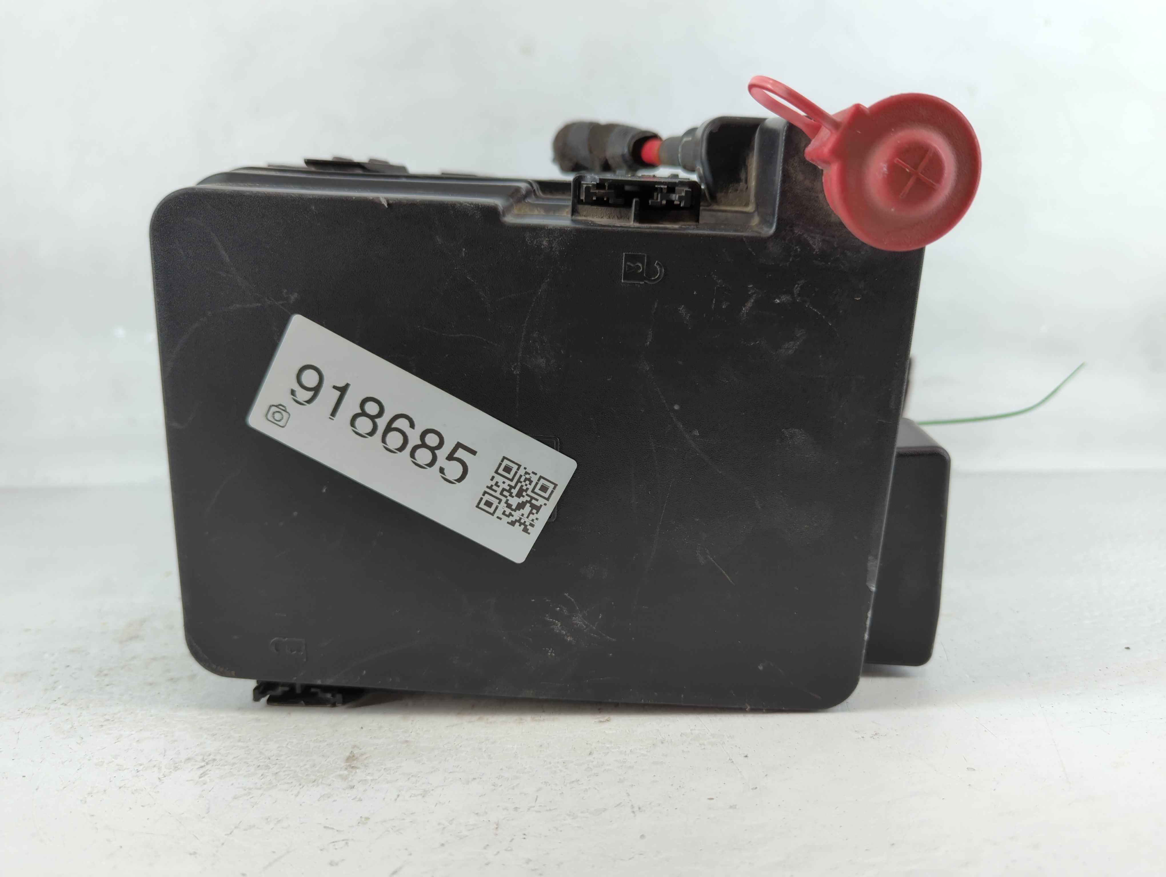 2010-2010 Chevrolet Equinox Fusebox Fuse Box Relay Module 20848337 01 918685 - Oemusedautoparts1.com
