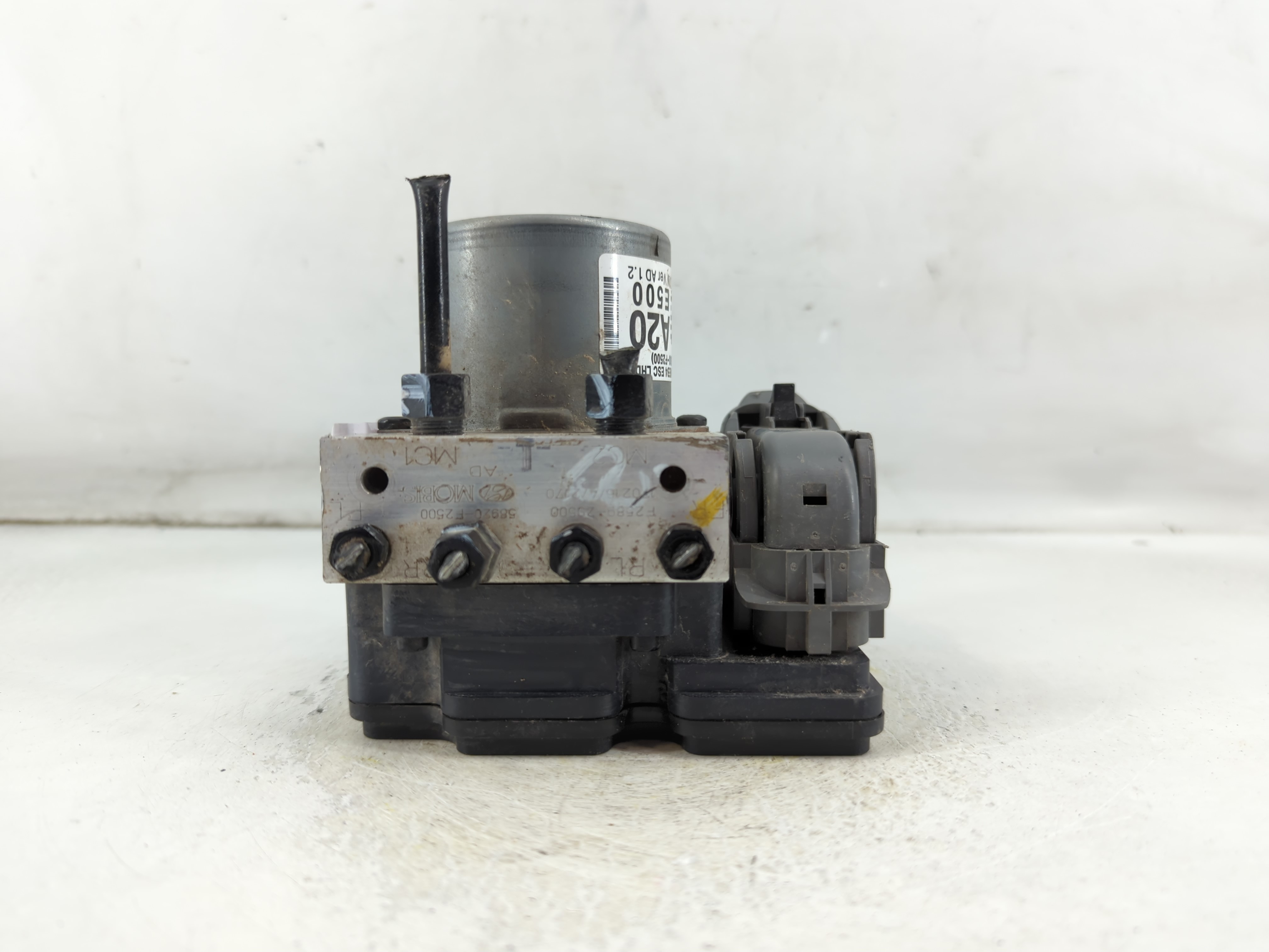 2017-2019 Hyundai Elantra Abs Pump Control Module 918755 - Oemusedautoparts1.com