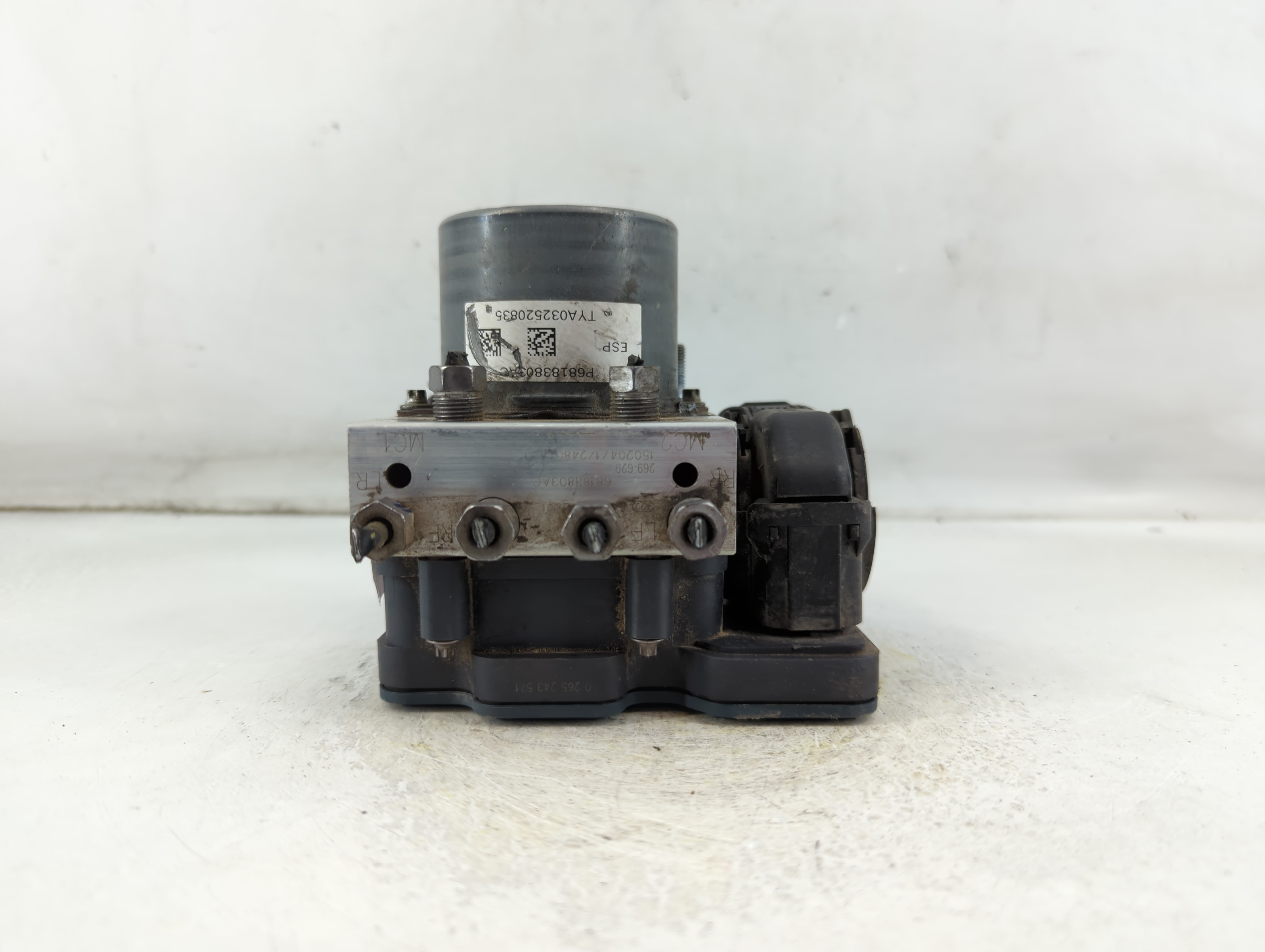 Picture of Dodge Caravan Abs Pump Control Module 918759