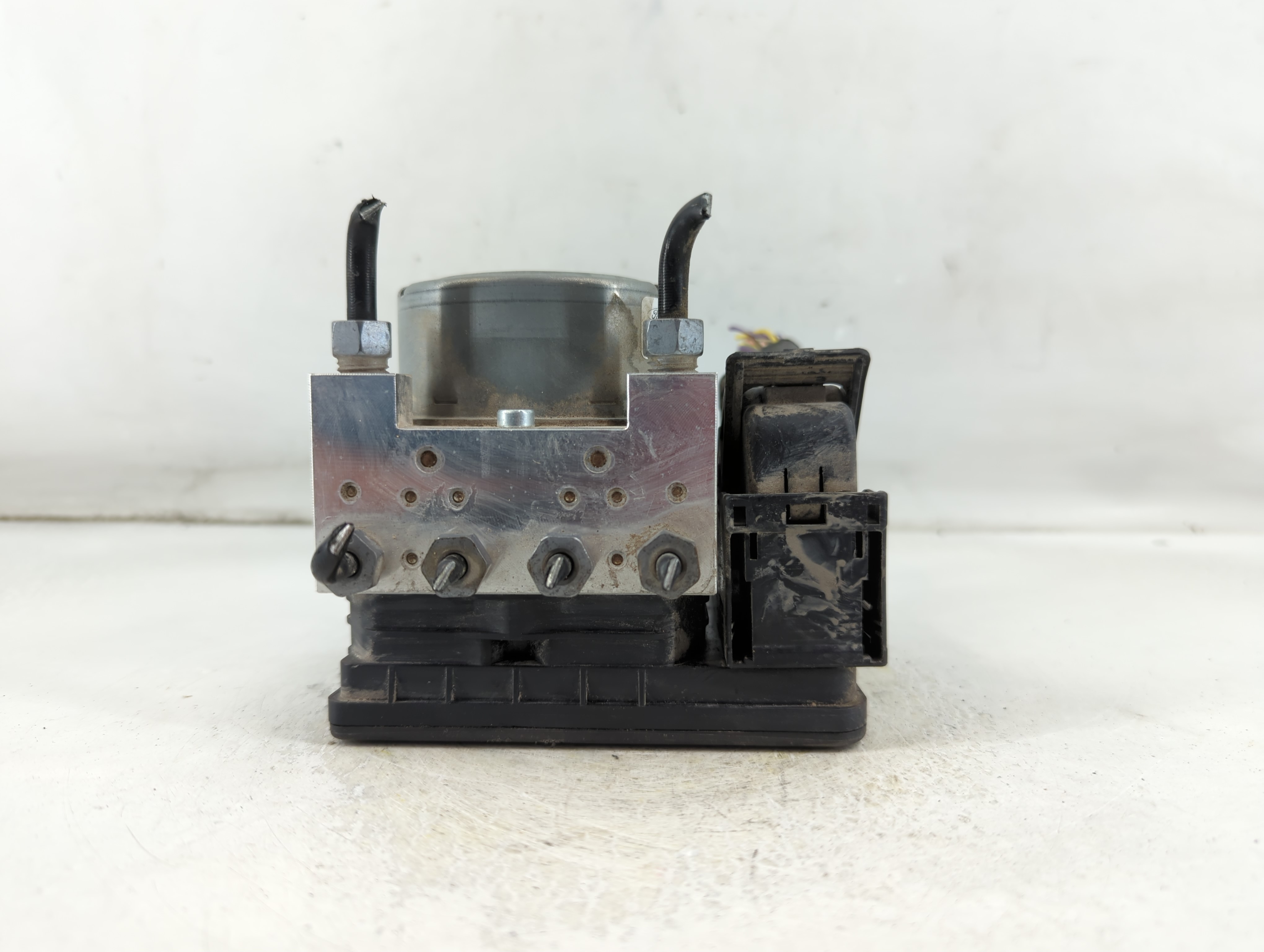 2017-2018 Ford Fusion Abs Pump Control Module 918761 - Oemusedautoparts1.com
