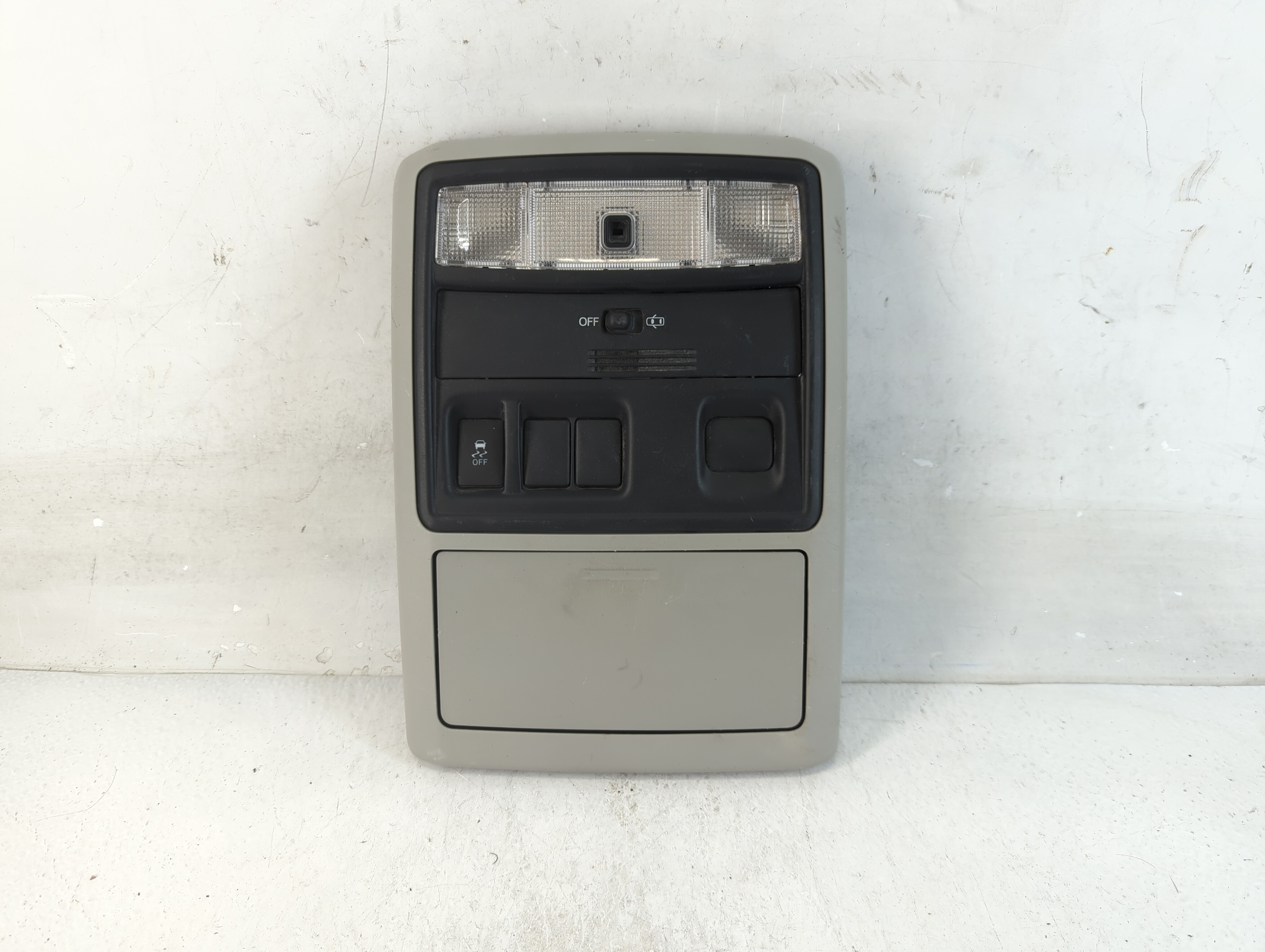 2019 Toyota 4runner Overhead Roof Console 918775 - Oemusedautoparts1.com
