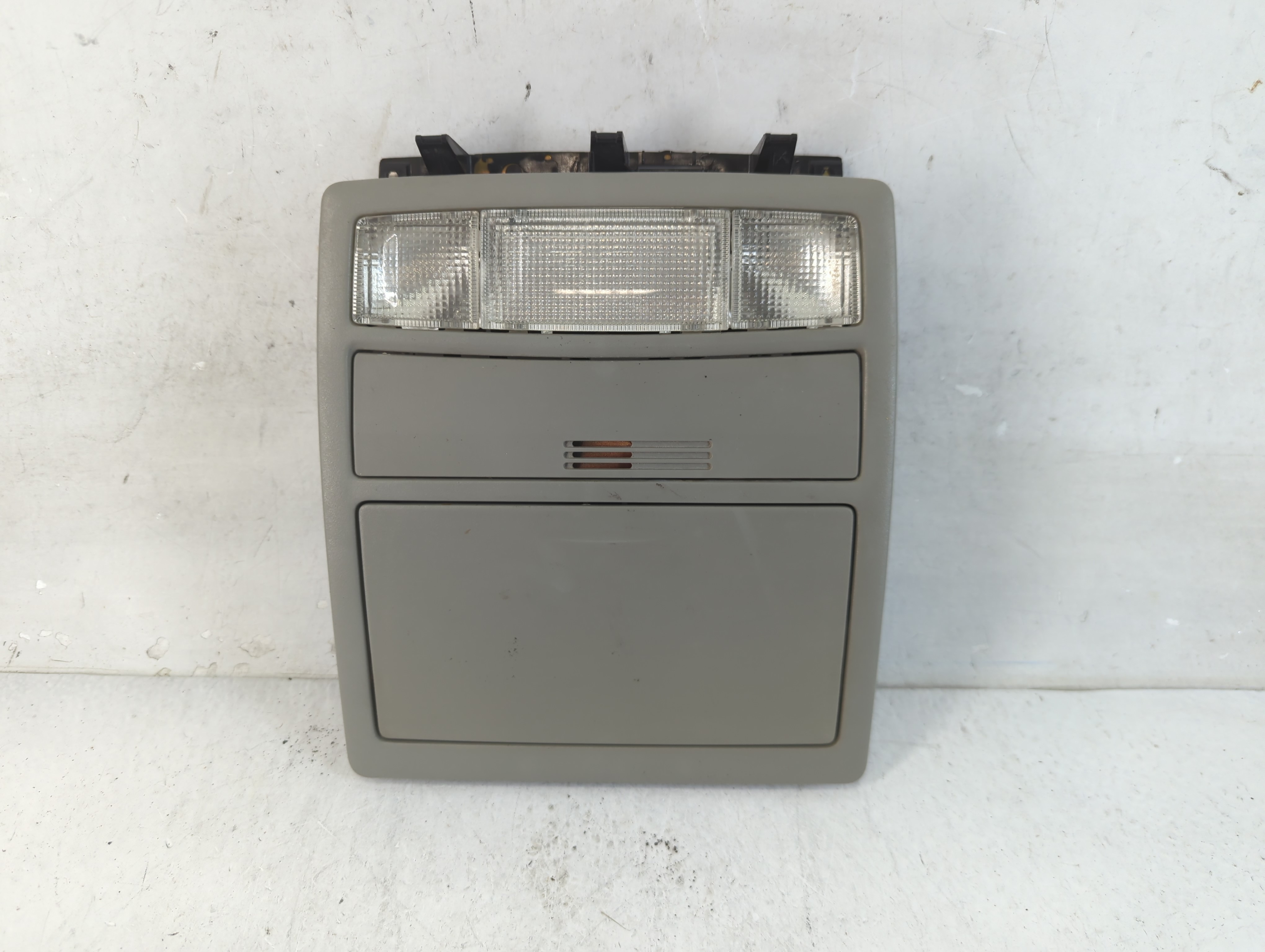 2008 Toyota Camry Overhead Roof Console 918778 - Oemusedautoparts1.com