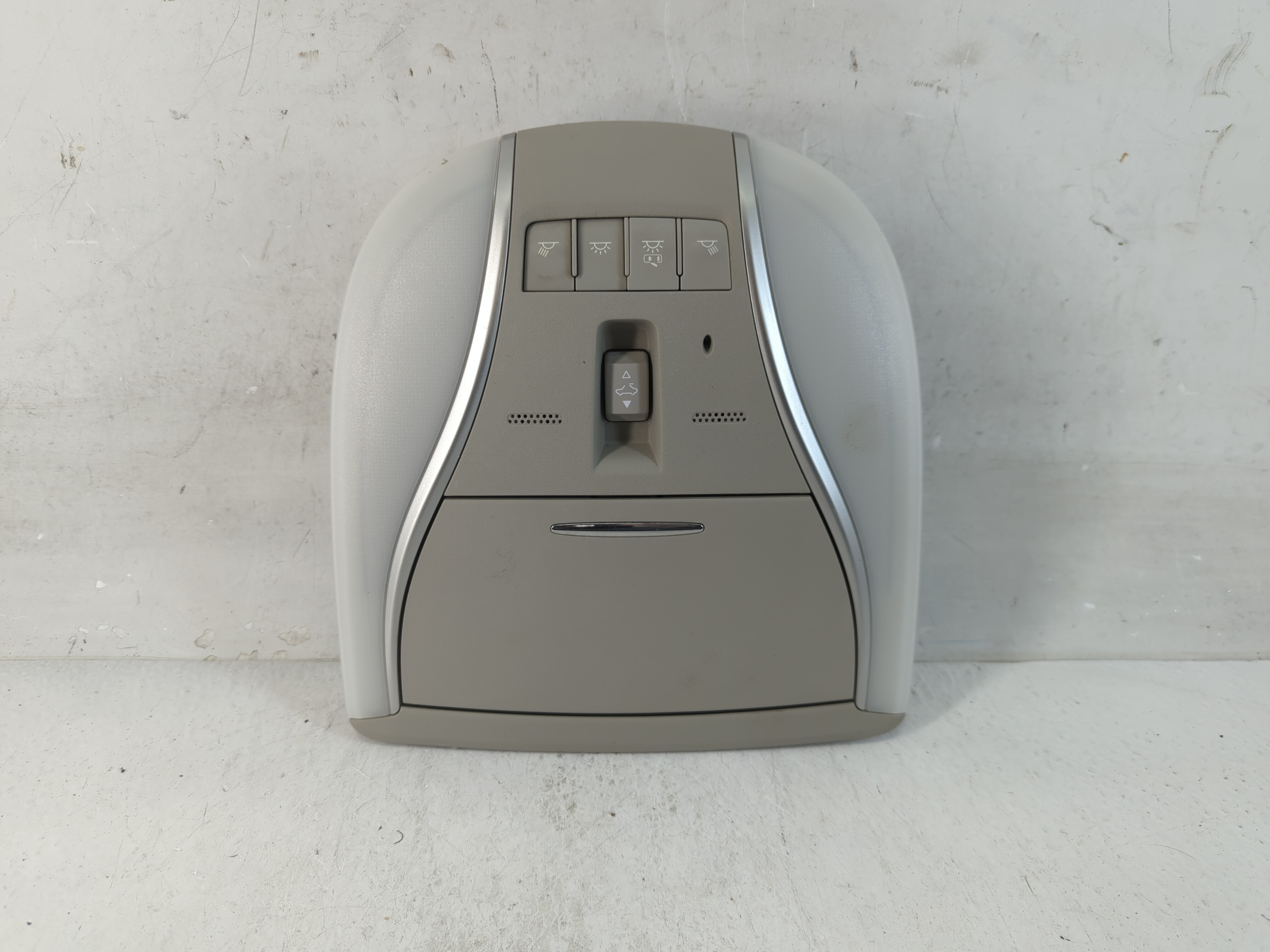 2019 Infiniti Qx60 Overhead Roof Console 918827 - Oemusedautoparts1.com
