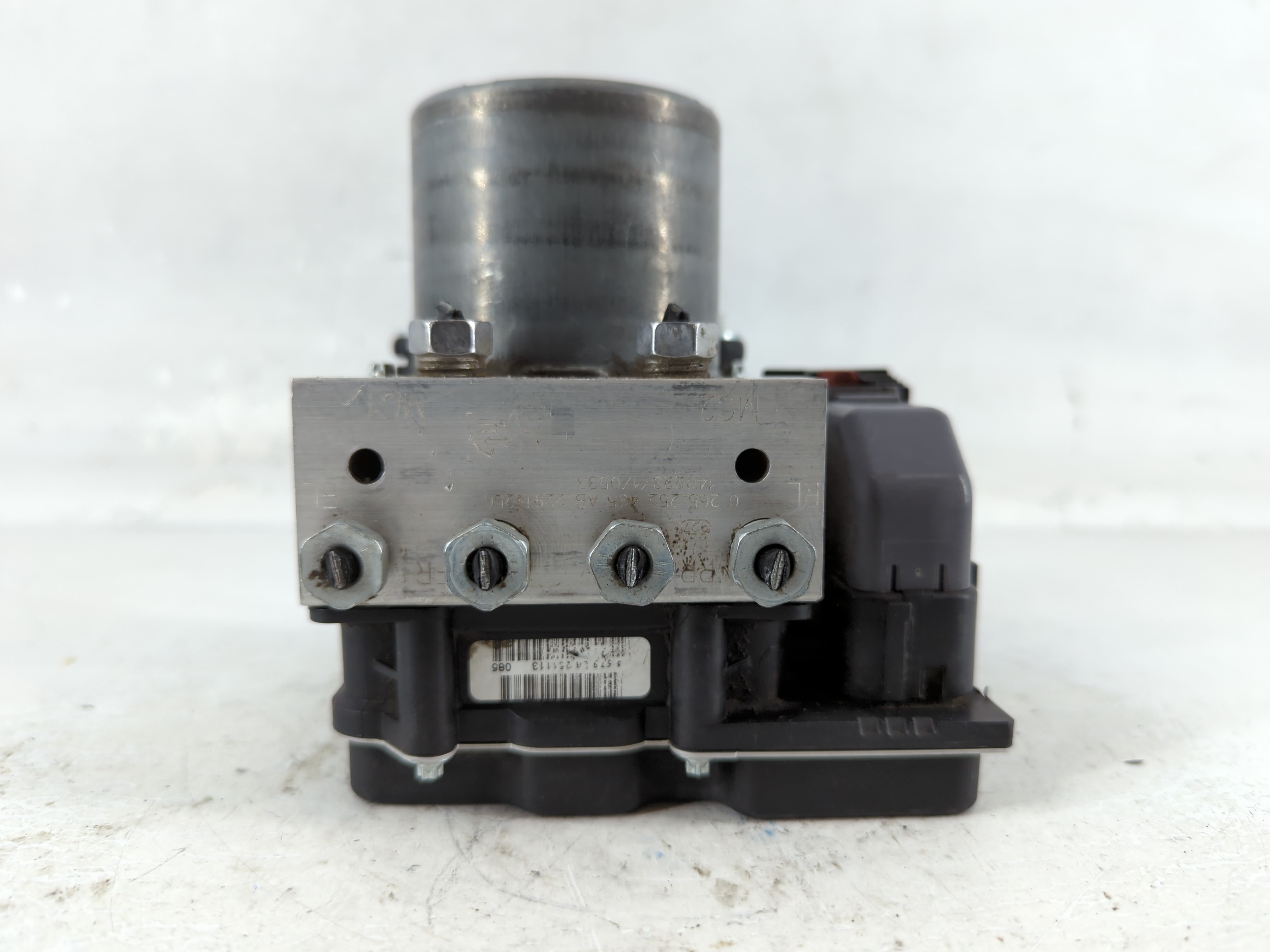 2012-2015 Chevrolet Camaro Abs Pump Control Module 918885 - Oemusedautoparts1.com