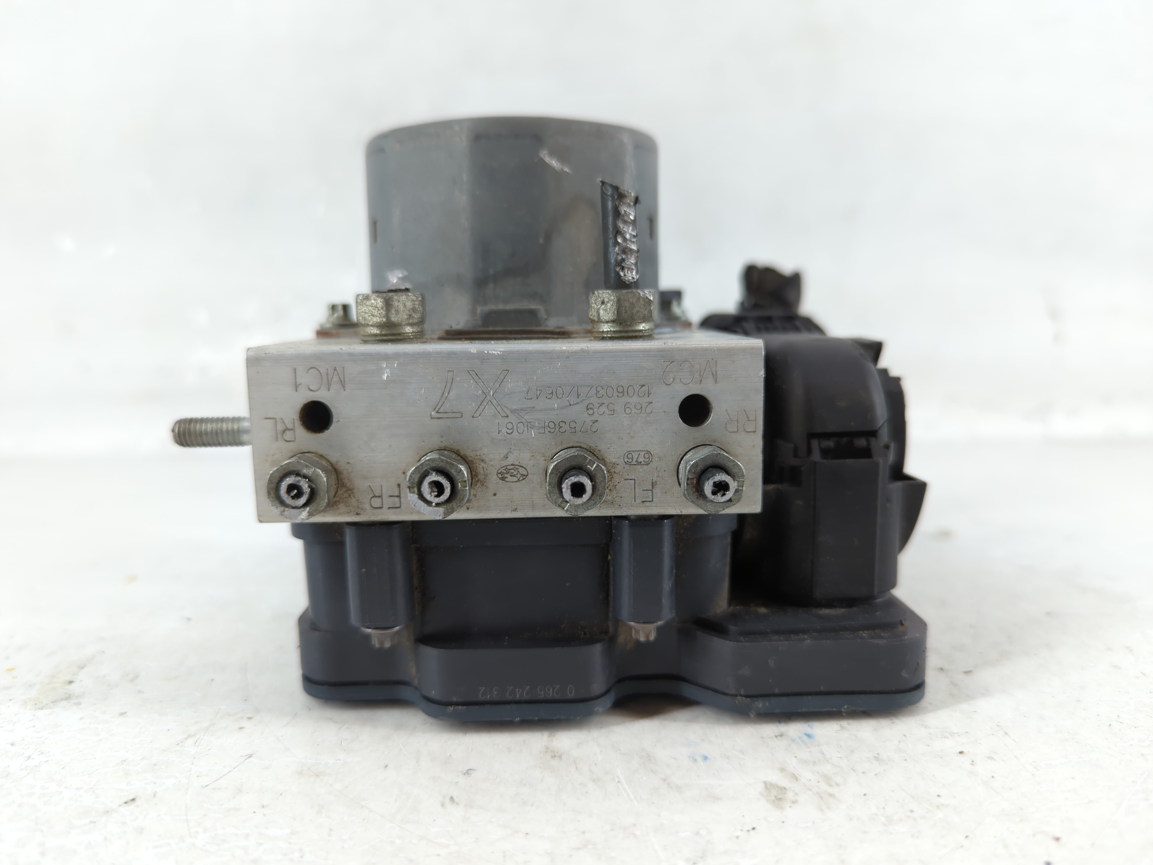 2012-2012 Subaru Impreza Abs Pump Control Module 918886 - Oemusedautoparts1.com