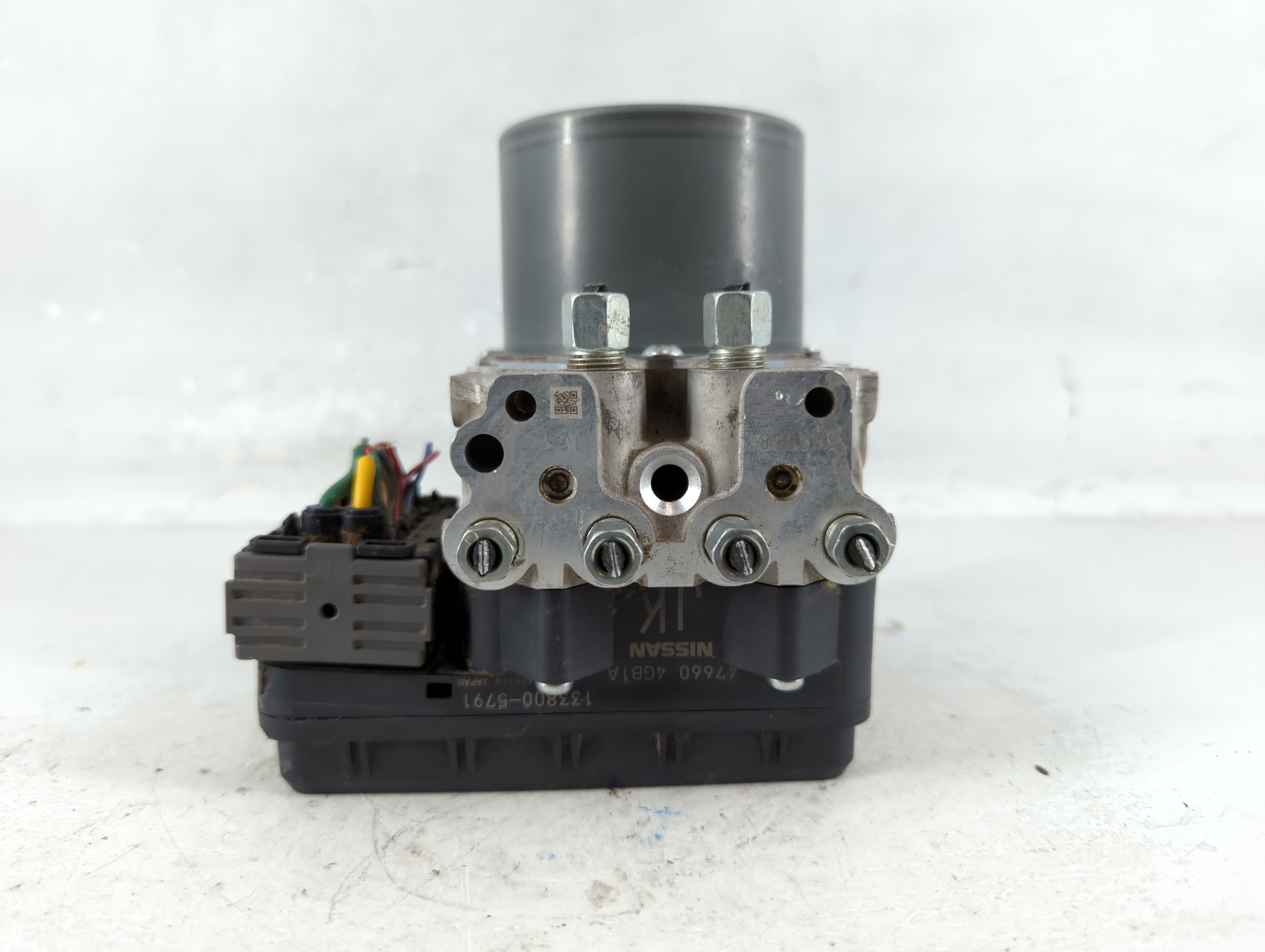 2014-2015 Infiniti Q50 Abs Pump Control Module 918890 - Oemusedautoparts1.com