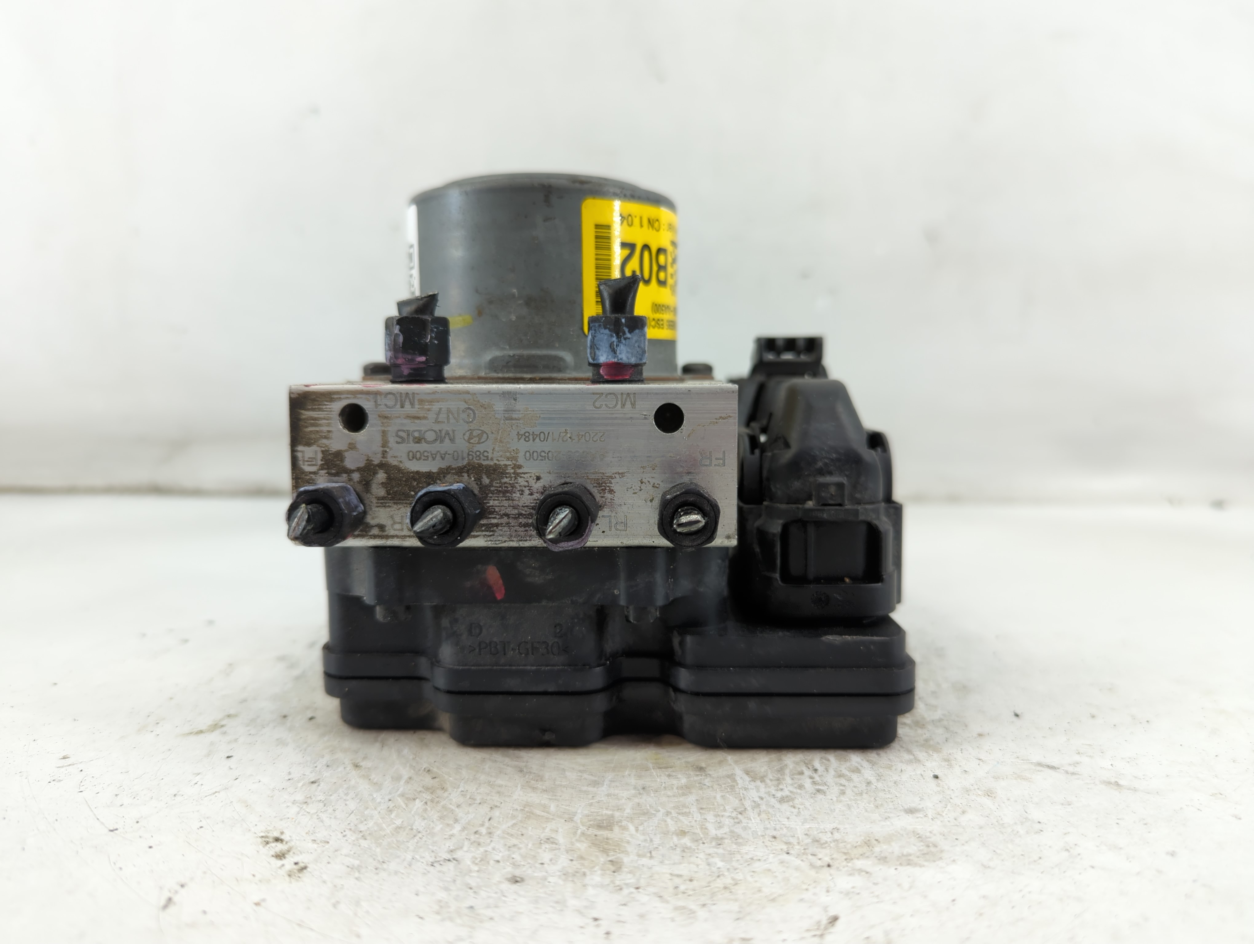 2021-2022 Hyundai Elantra Abs Pump Control Module 918921 - Oemusedautoparts1.com