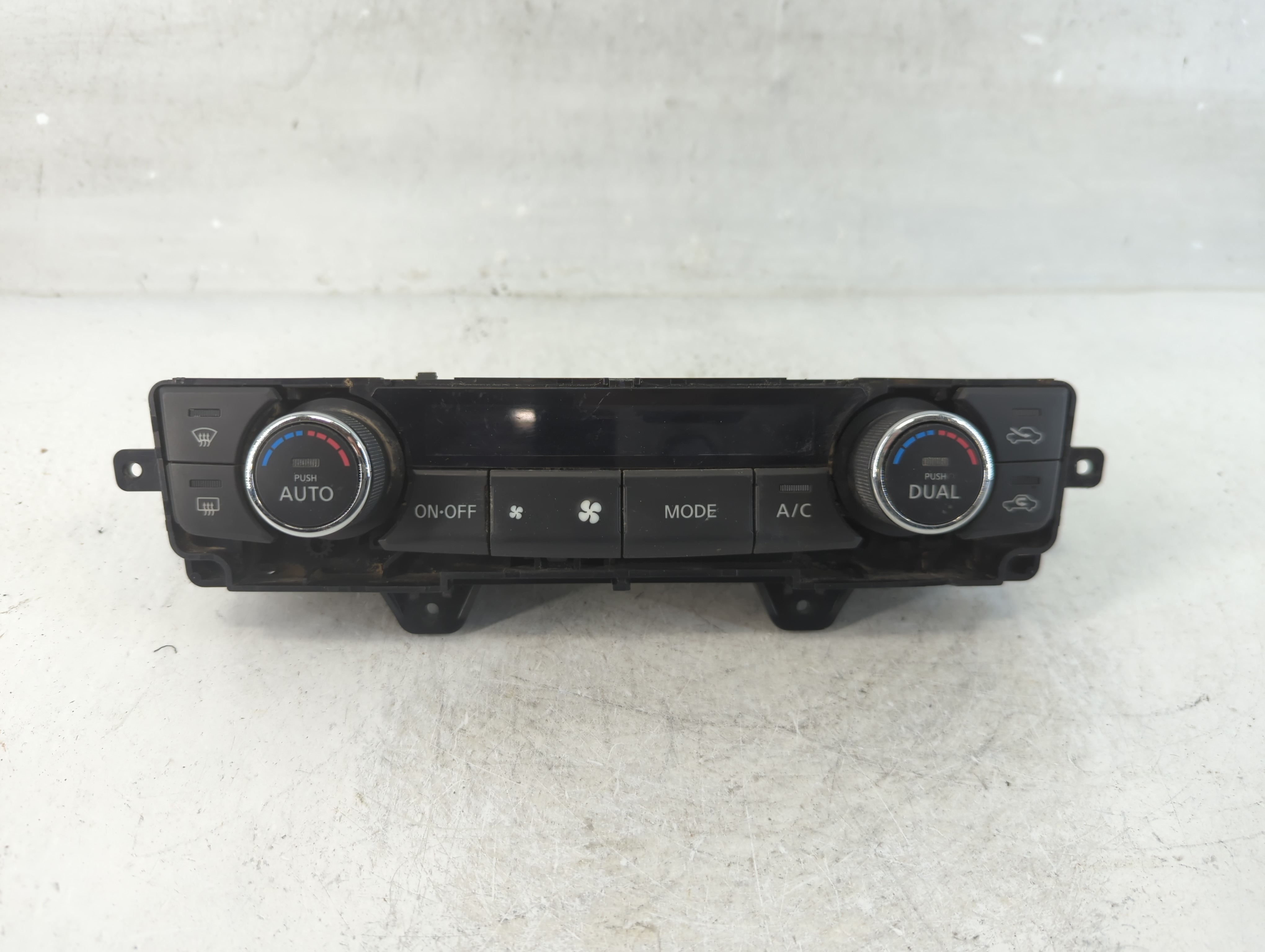 2016-2021 Nissan Maxima Ac Heater Climate Control 27500 4ra0a 918934 - Oemusedautoparts1.com